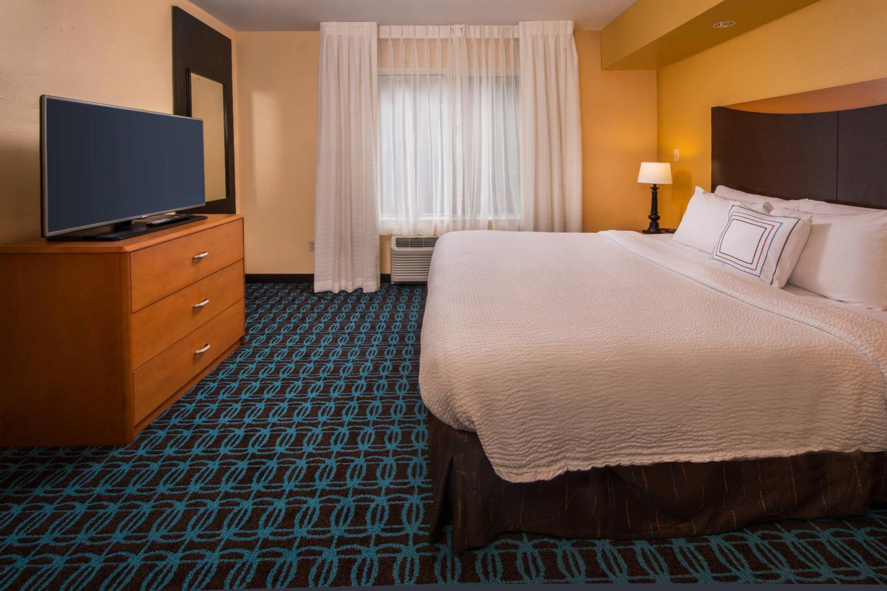 Fairfield Inn Dulles Airport Chantilly - Property Image 9