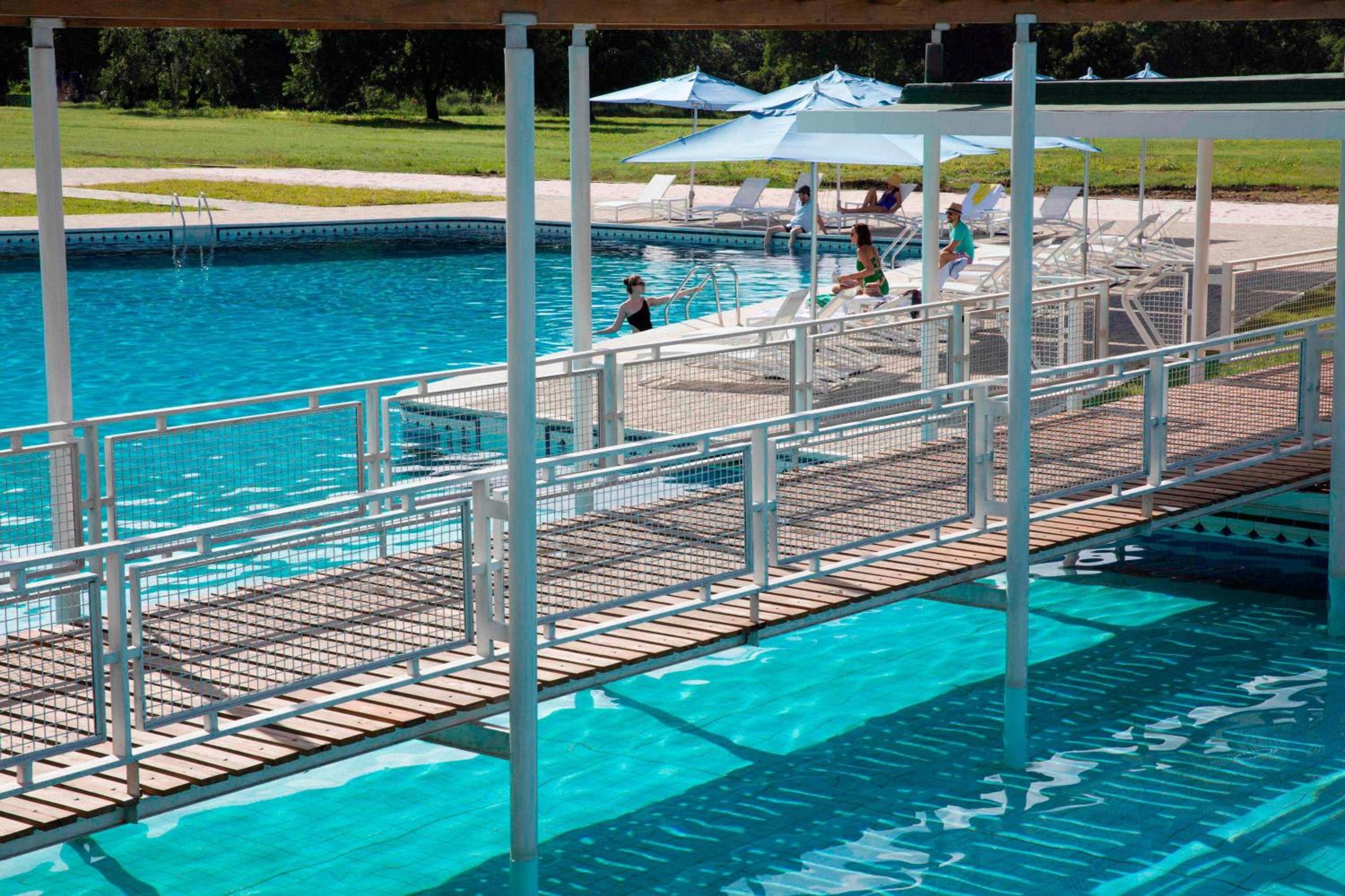 Marriott Maracay Golf Resort