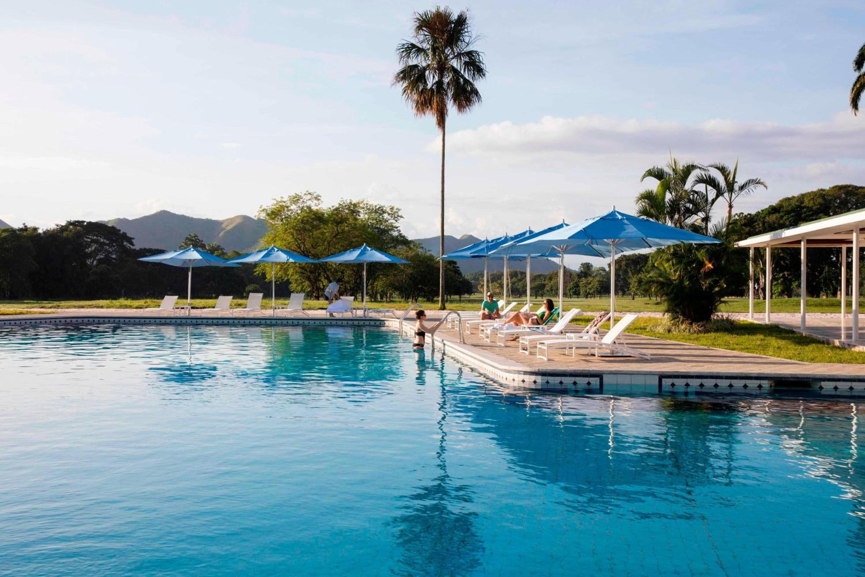 Marriott Maracay Golf Resort