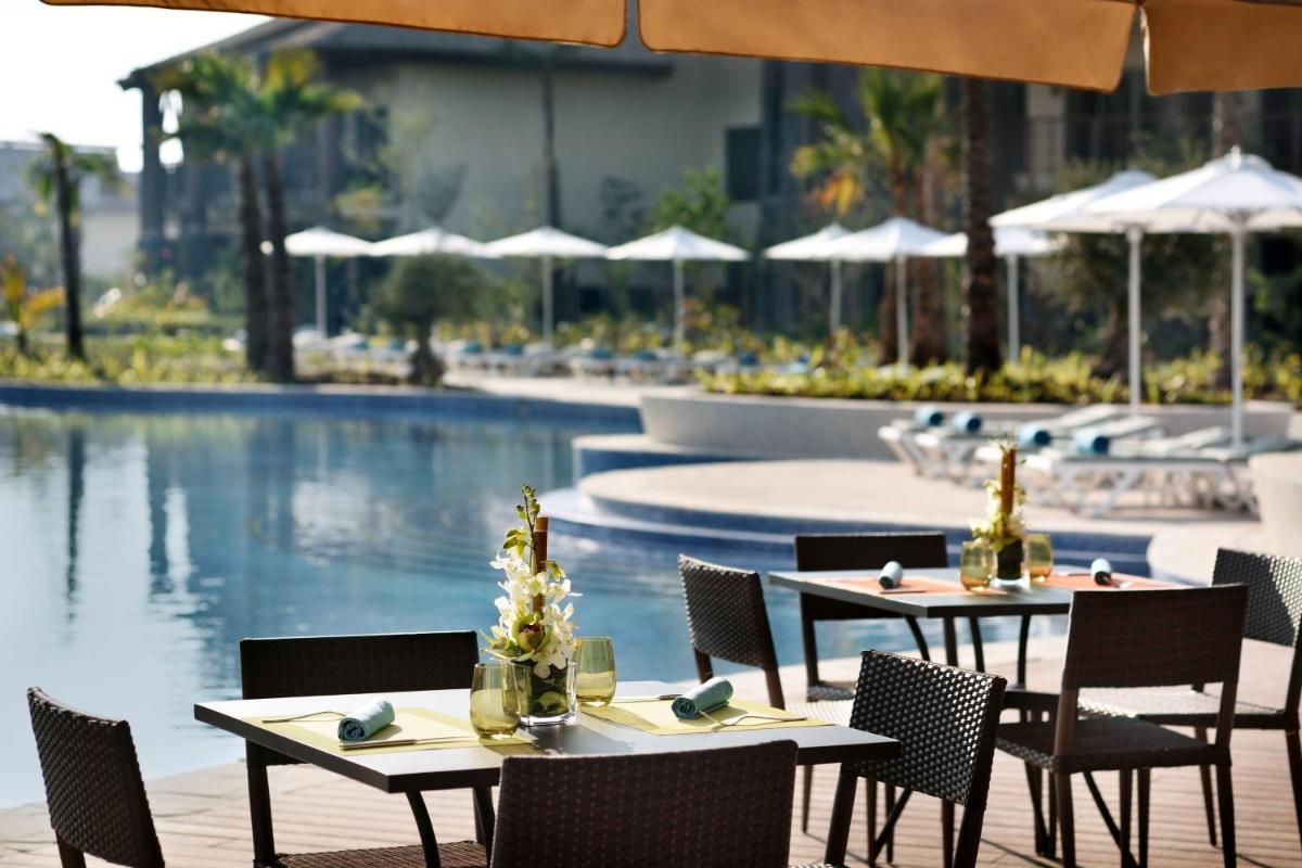 outdoor BBQ area