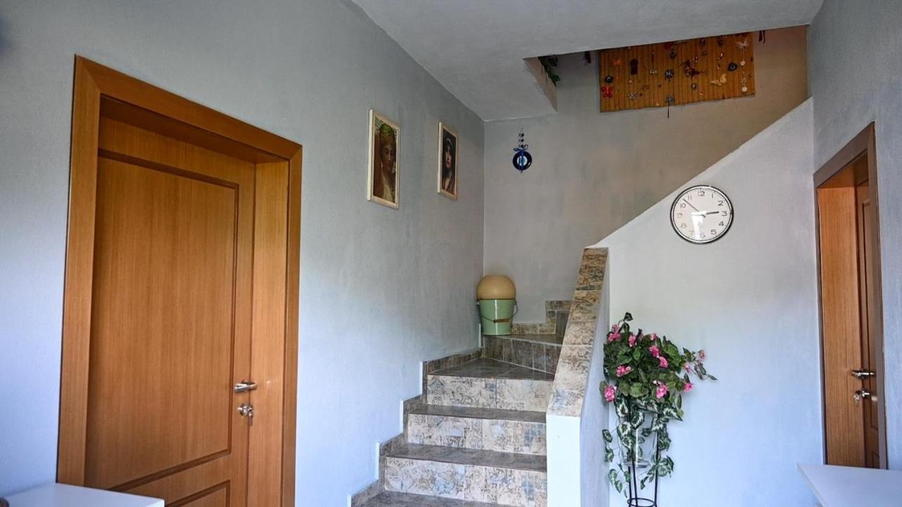 Vila Topalli