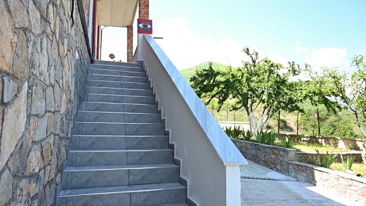 Vila Topalli