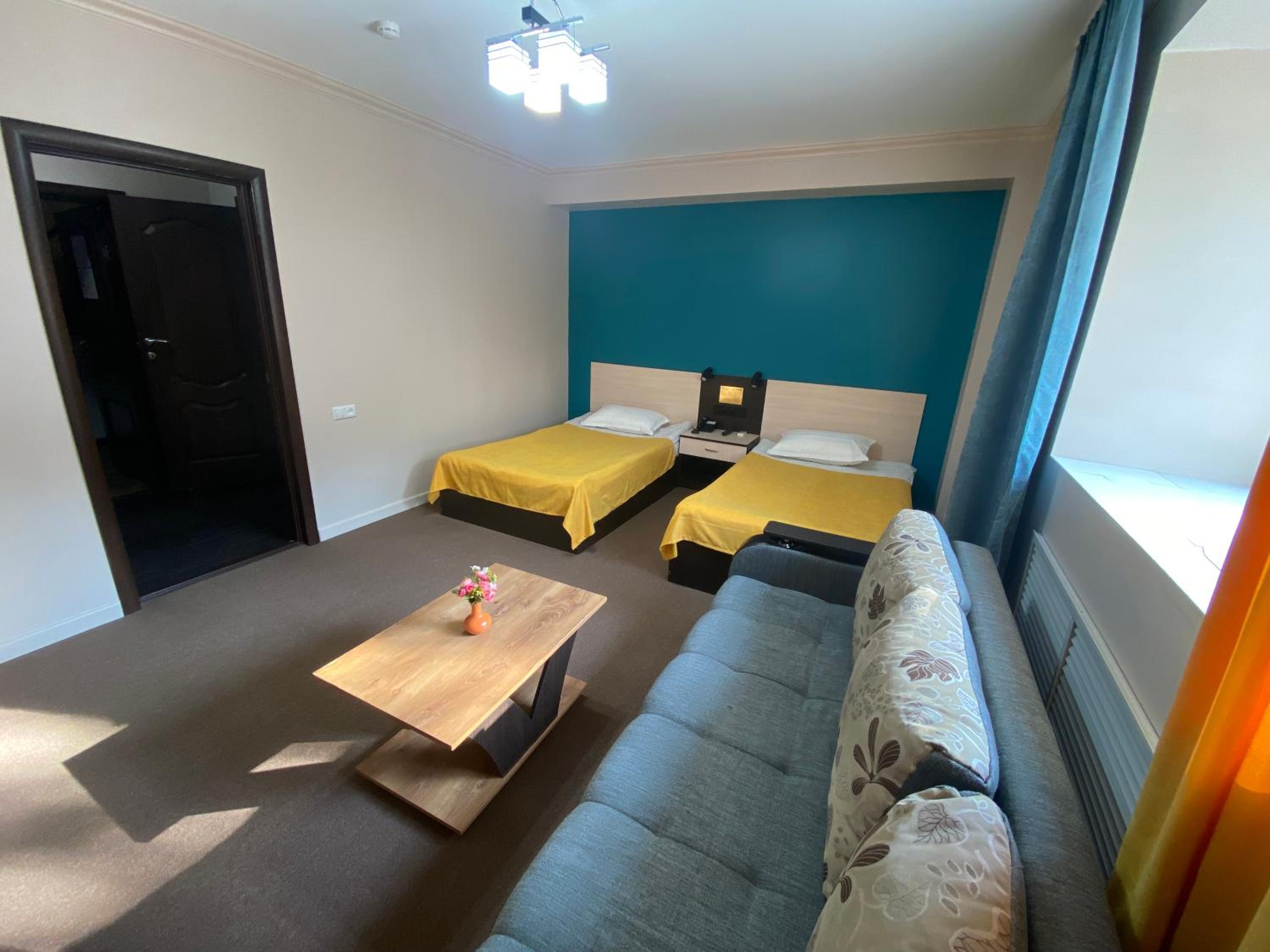 Ulpan Mini Hotel — photo 60
