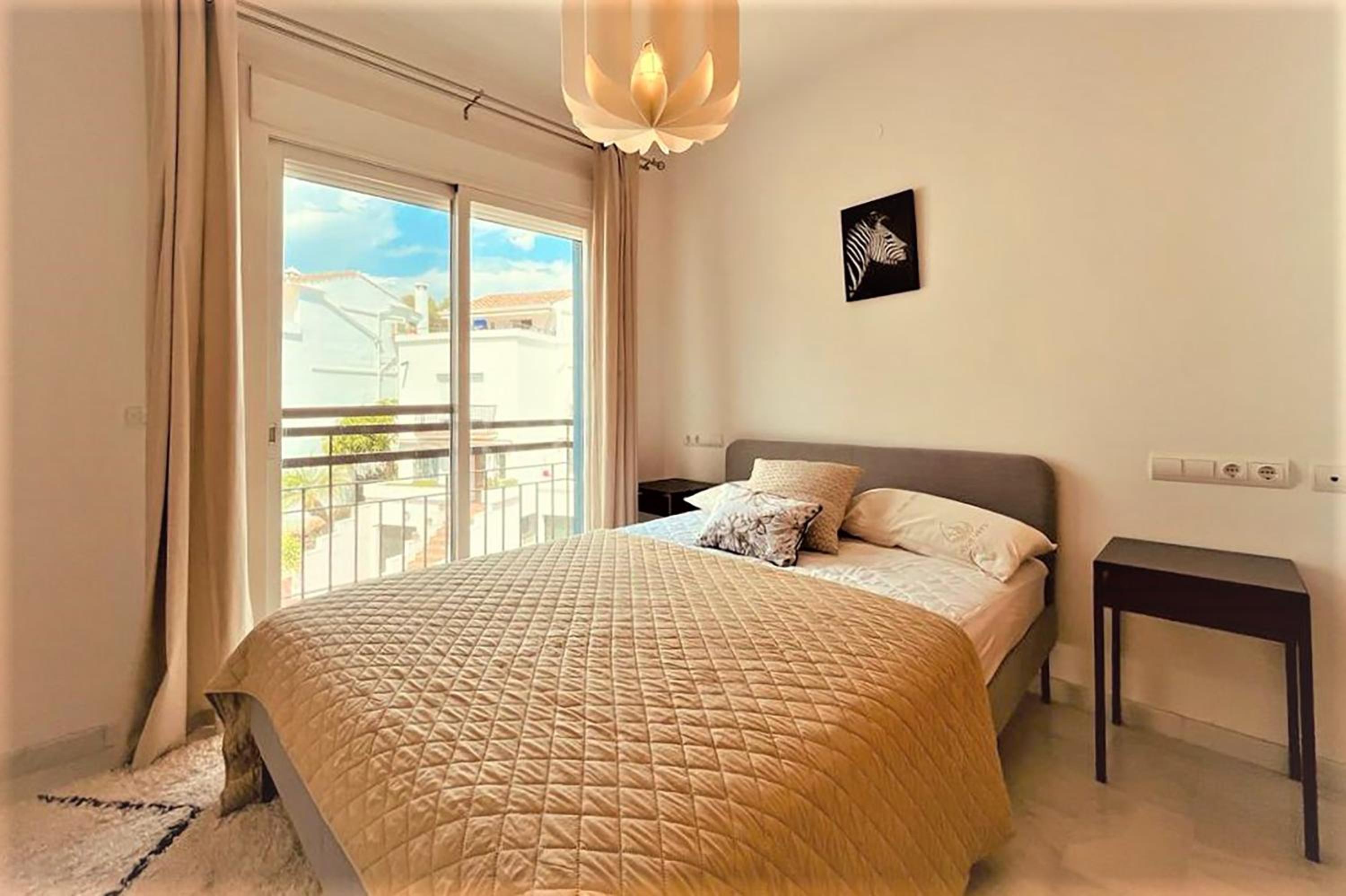 Estepona West Townhouse LOBON