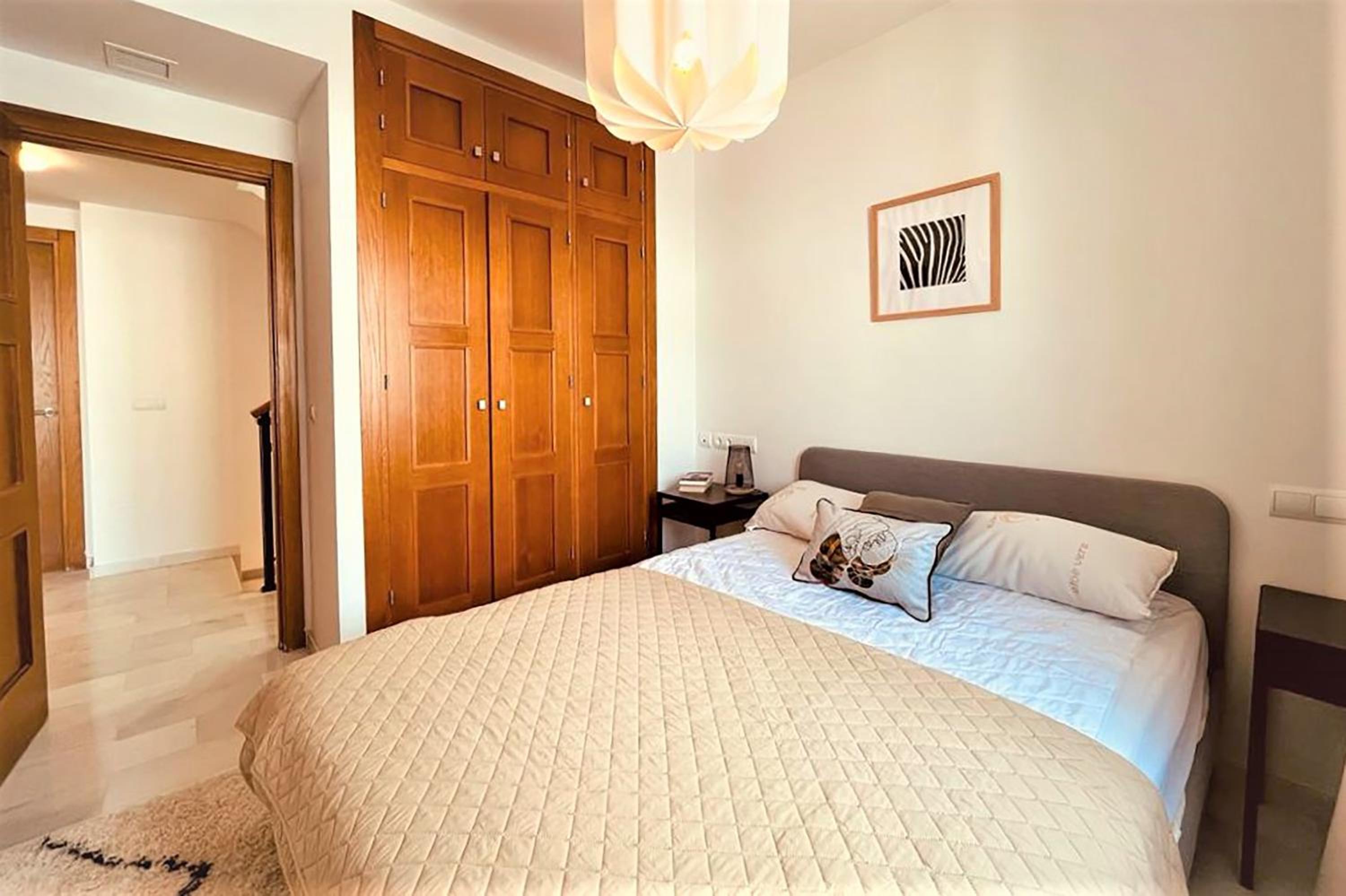 Estepona West Townhouse LOBON