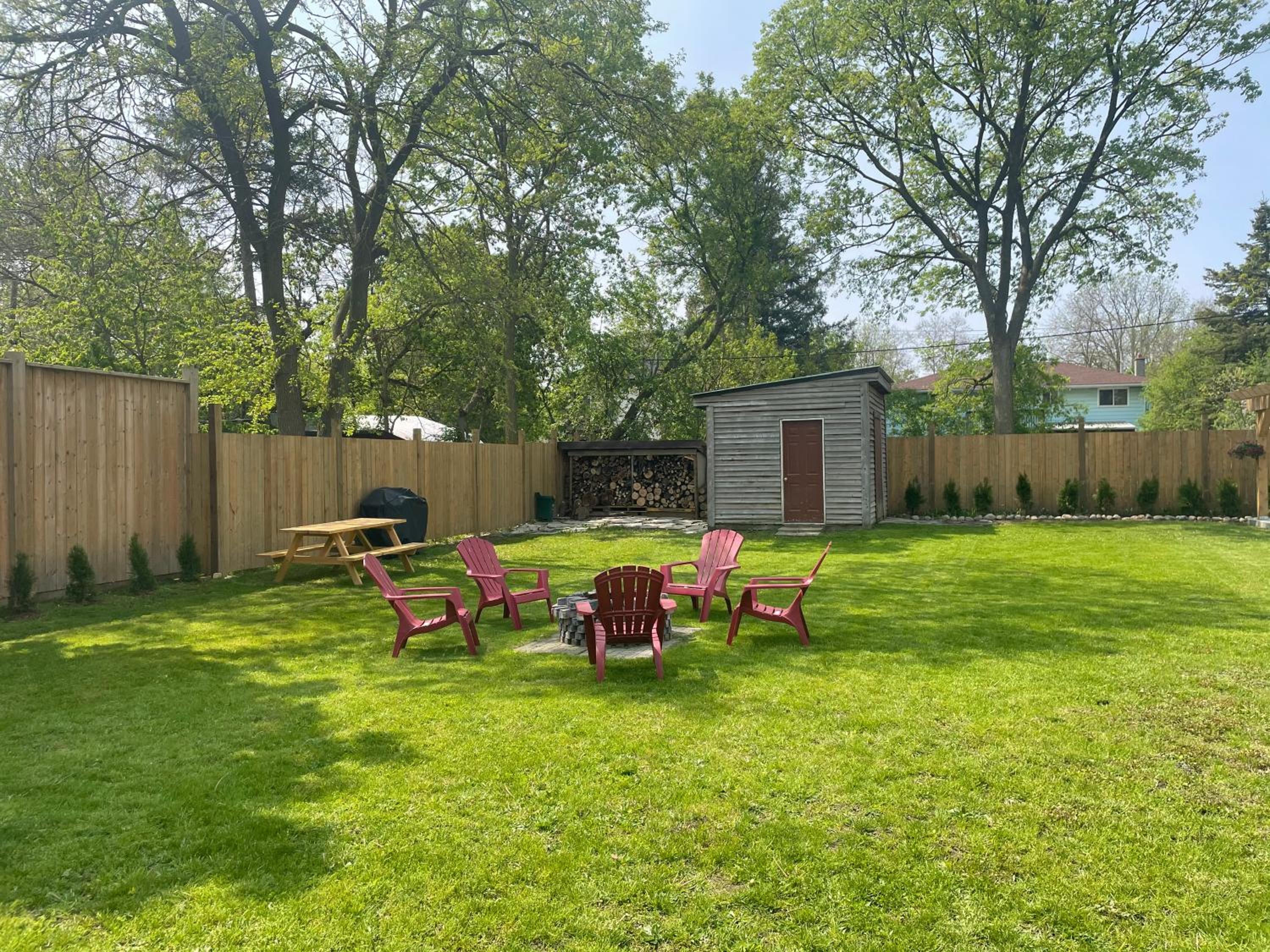 Kitchener Vacations - Cozy Cottage Style House - Property Image 1