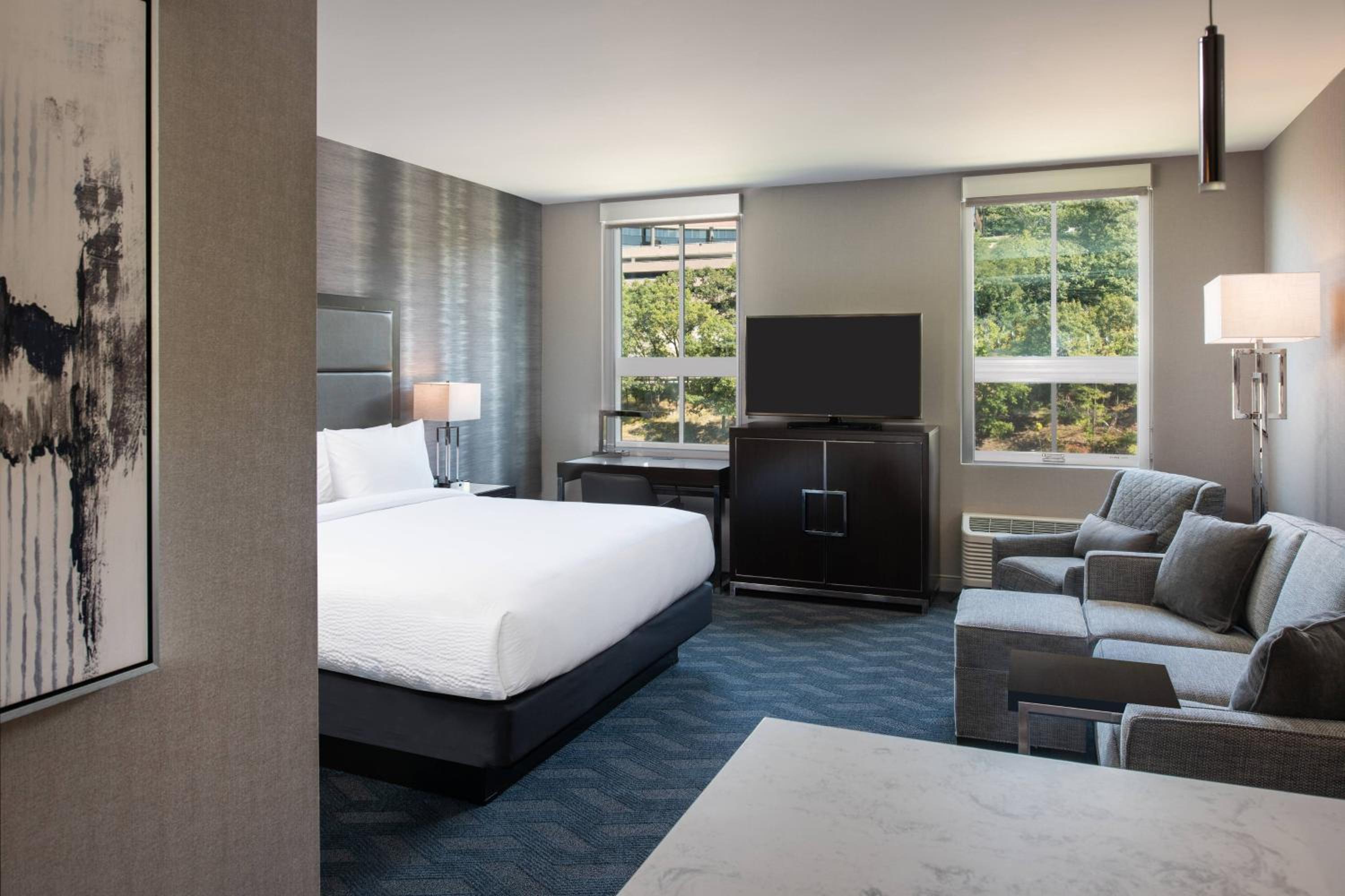 Residence Inn by Marriott Boston Waltham - Property Image 6