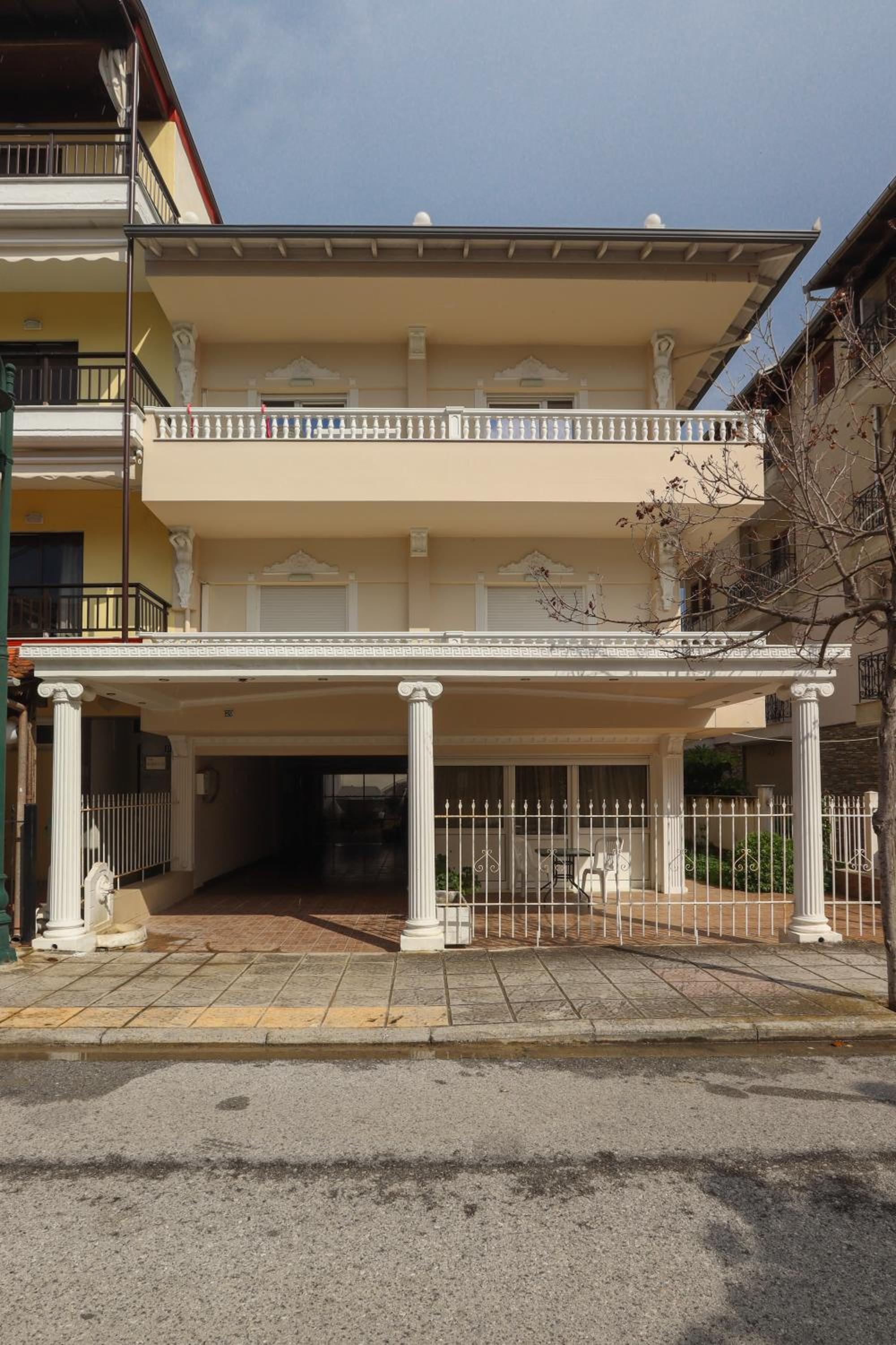 Indigo luxury apartments