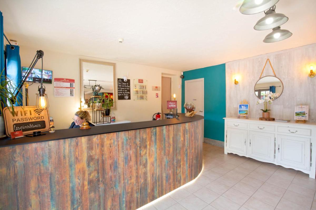 hotel reception