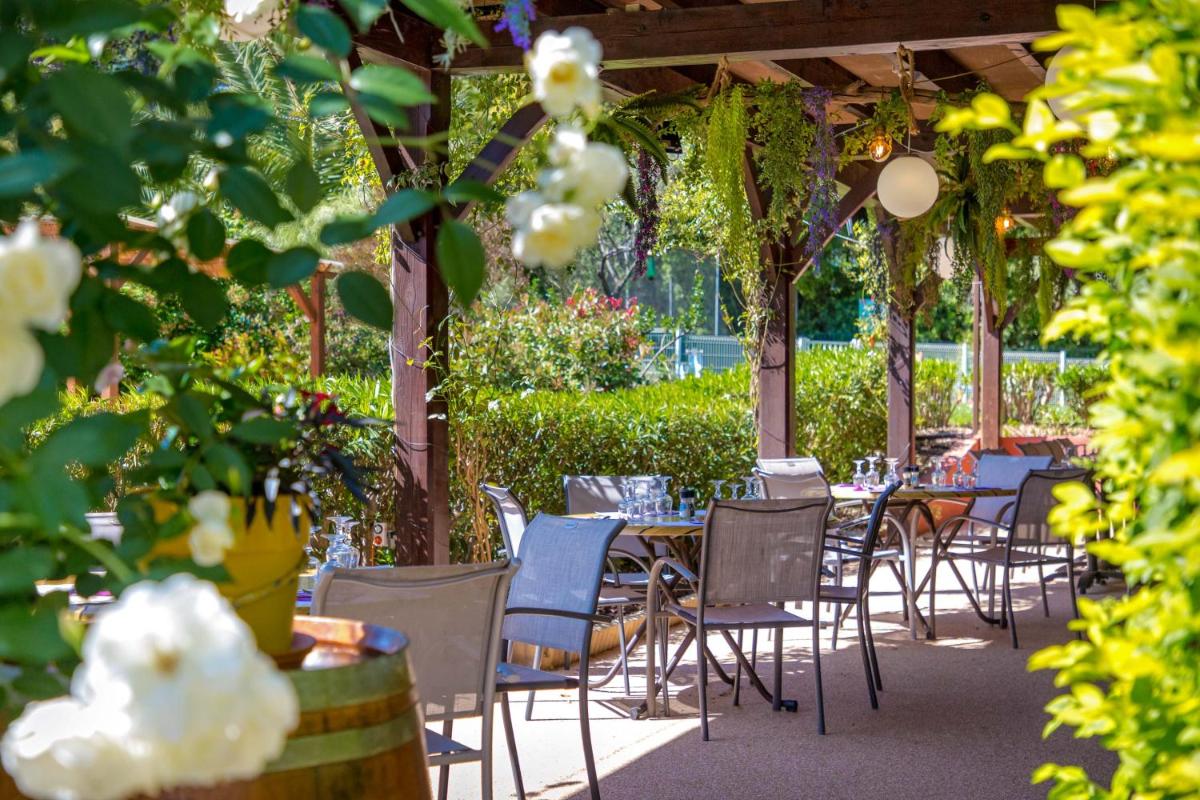 outdoor BBQ area