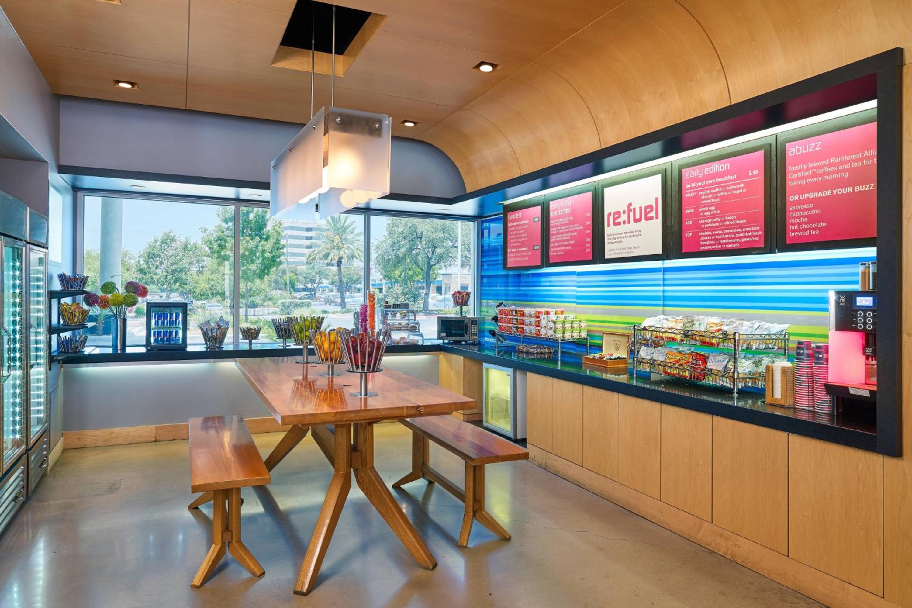 Summit County Vacations - Aloft Hotel Frisco - Property Image 4