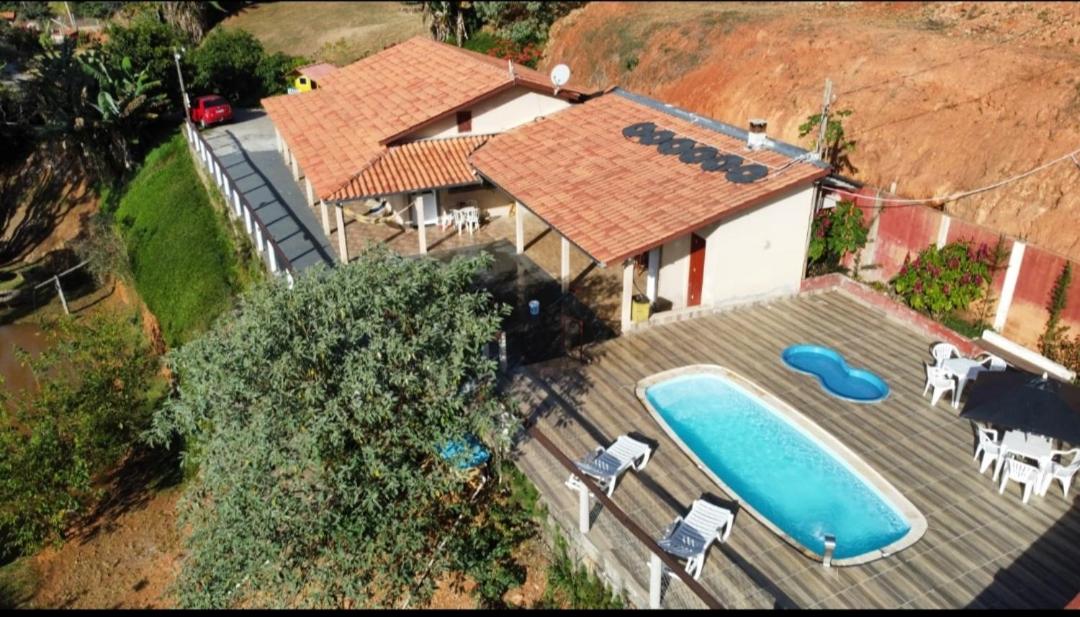 Chácara Recanto das Pedras para 8 pessoas