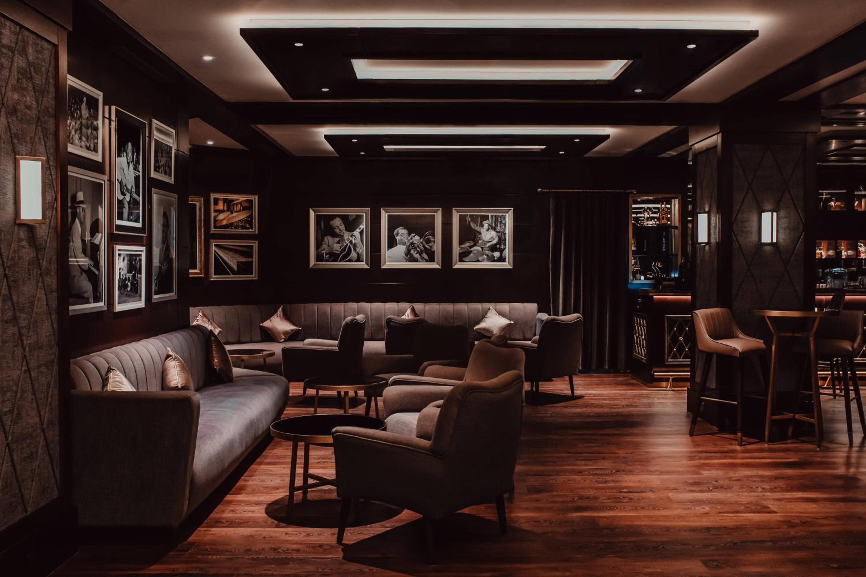 Al Bustan Palace, a Ritz-Carlton Hotel photo 4