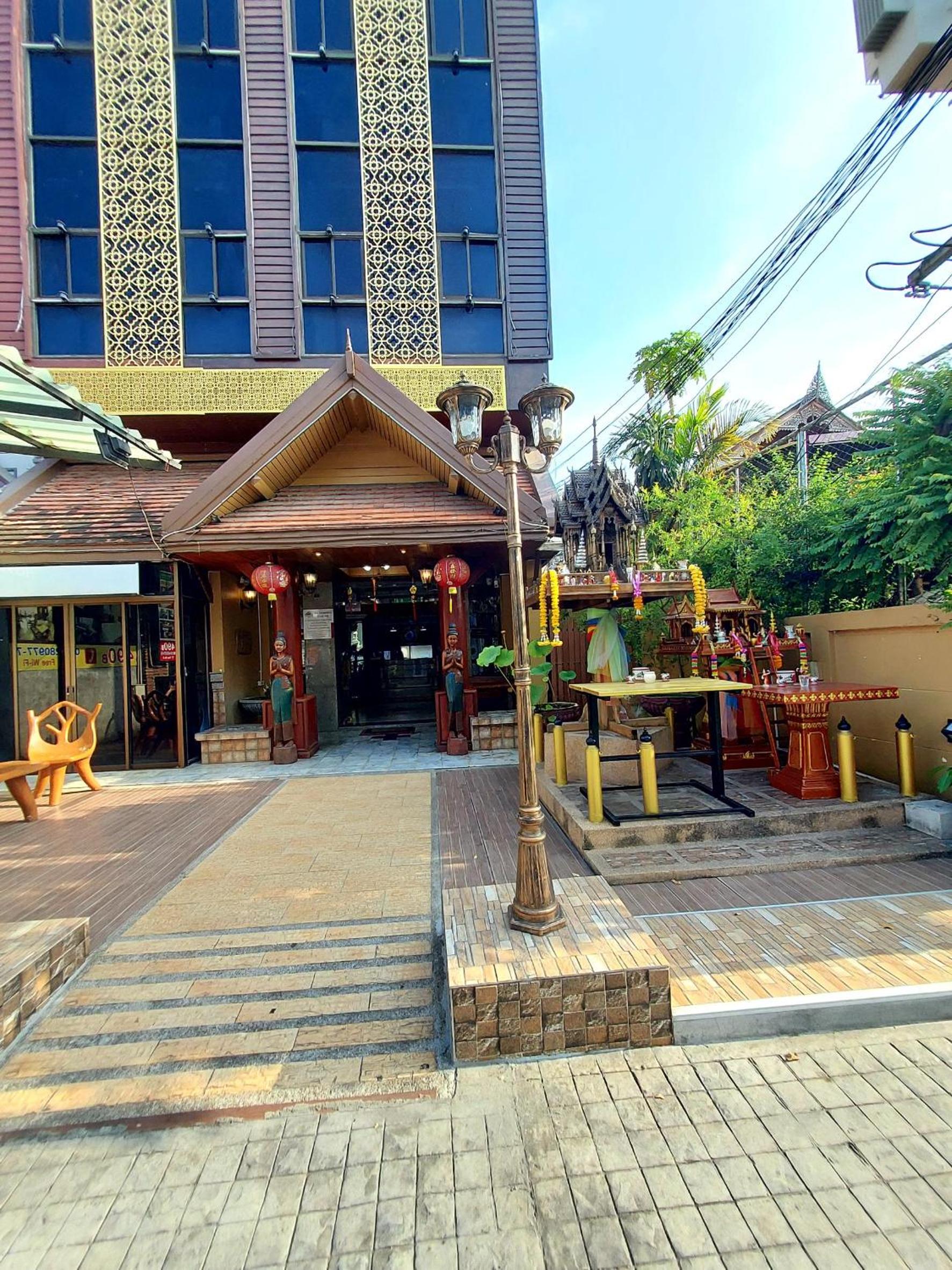 Hotel Traveller Inn Hotel