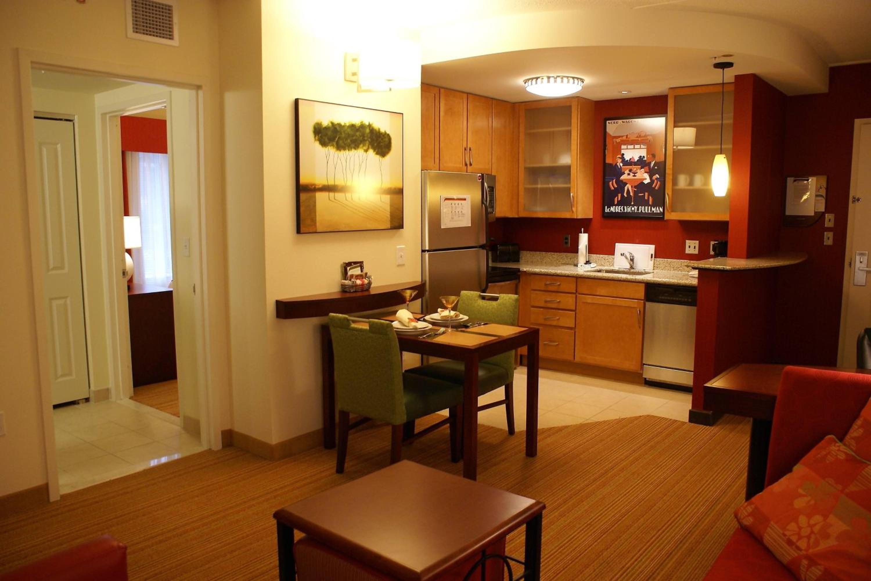 Pittsburgh Vacations - Residence Inn Pittsburgh Monroeville/Wilkins Township - Property Image 3