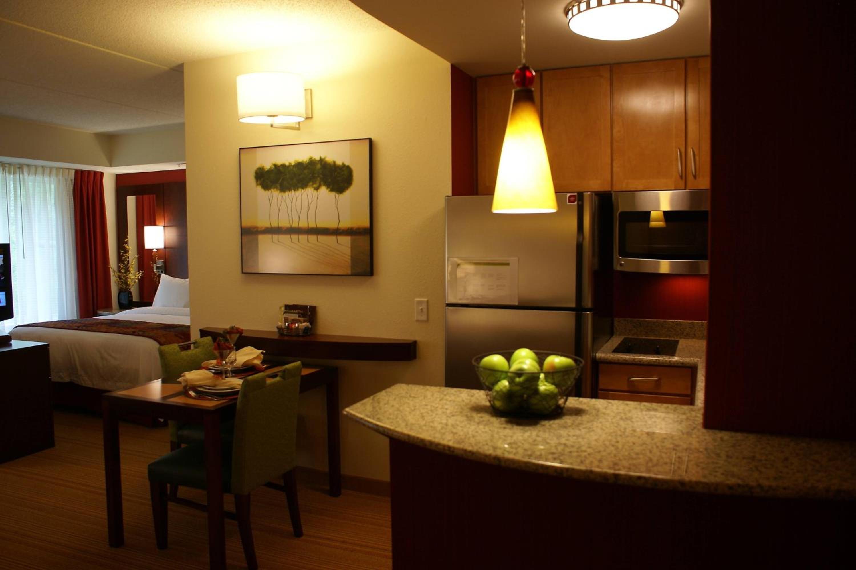 Residence Inn Pittsburgh Monroeville/Wilkins Township - Property Image 4