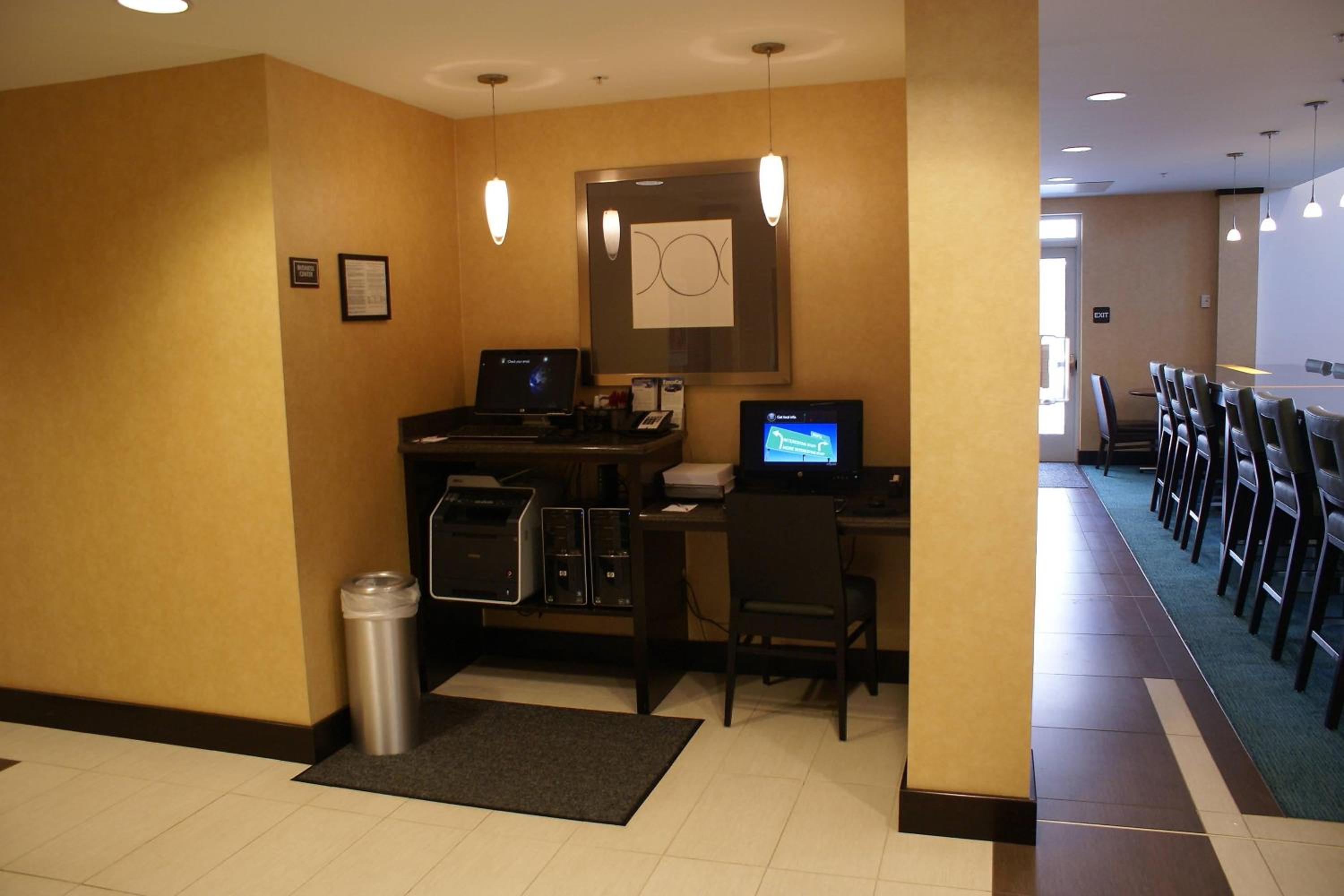 Residence Inn Pittsburgh Monroeville/Wilkins Township - Property Image 6