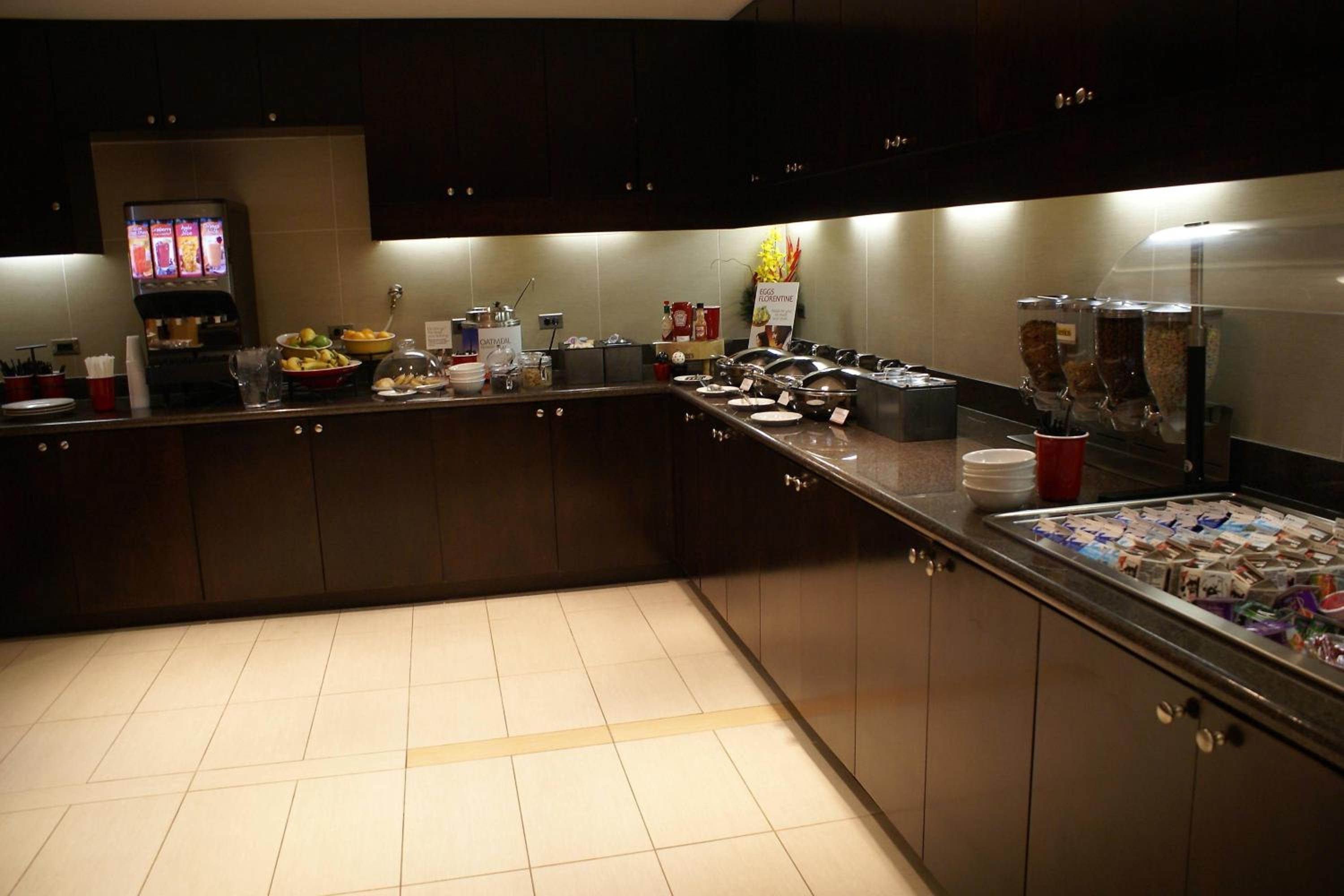 Residence Inn Pittsburgh Monroeville/Wilkins Township - Property Image 9