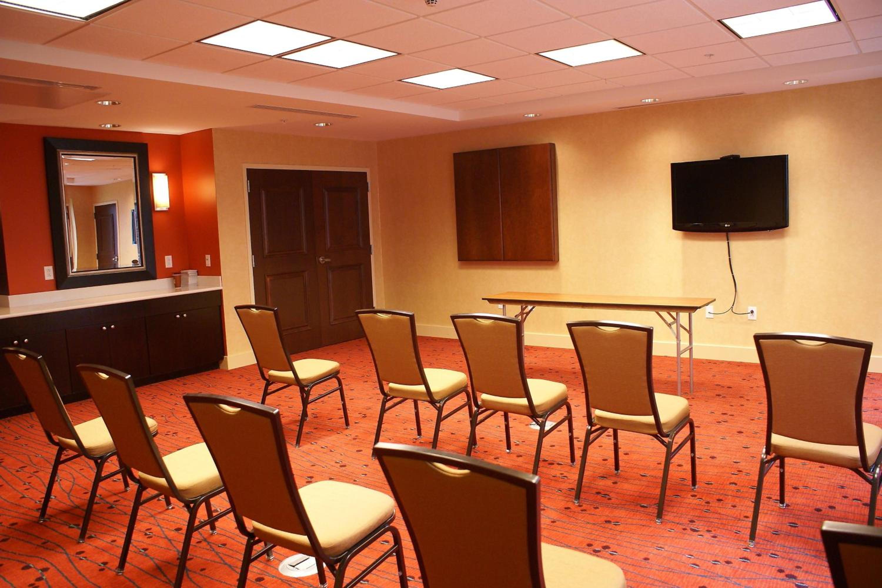 Residence Inn Pittsburgh Monroeville/Wilkins Township - Property Image 13