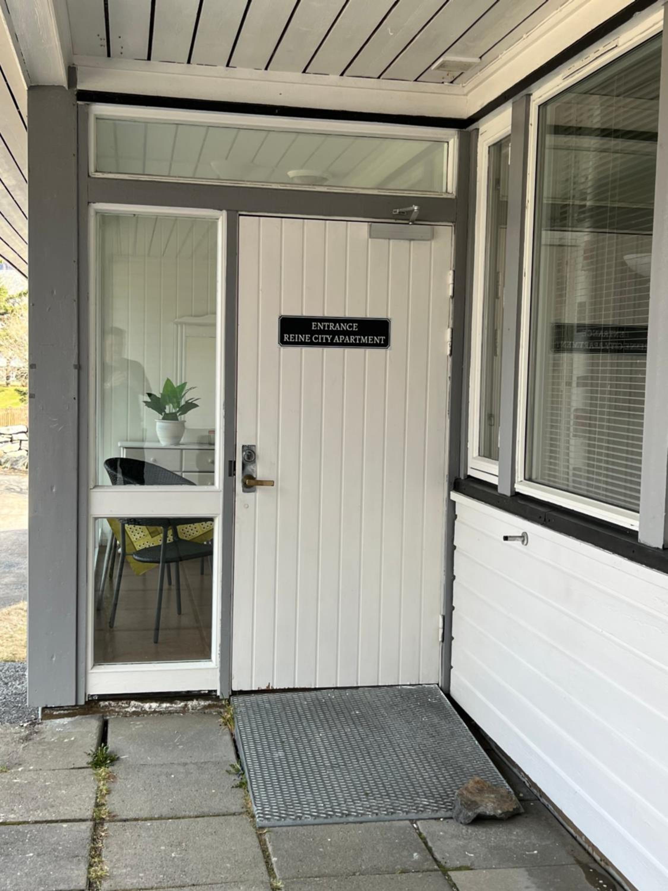 Reine City Apartment view 3