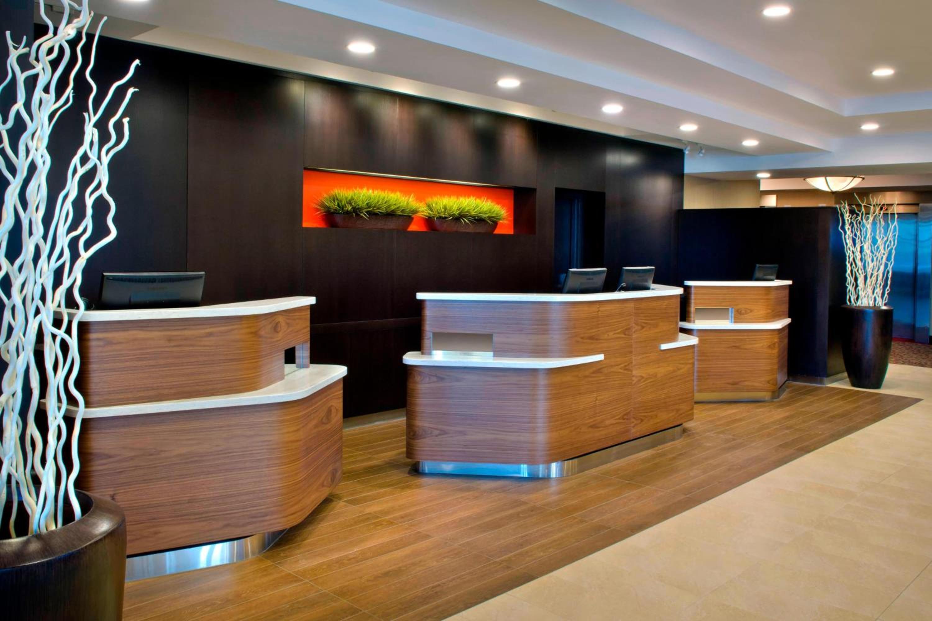 Courtyard by Marriott Niagara Falls-1
