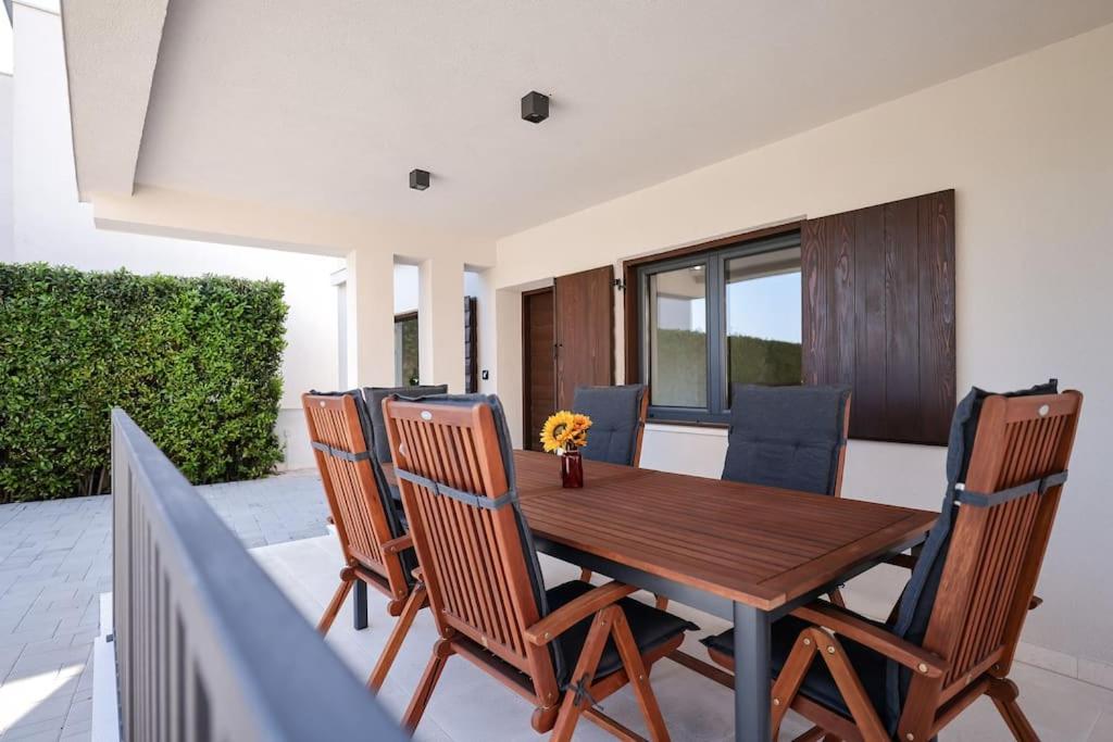 Villa Elaia view 3