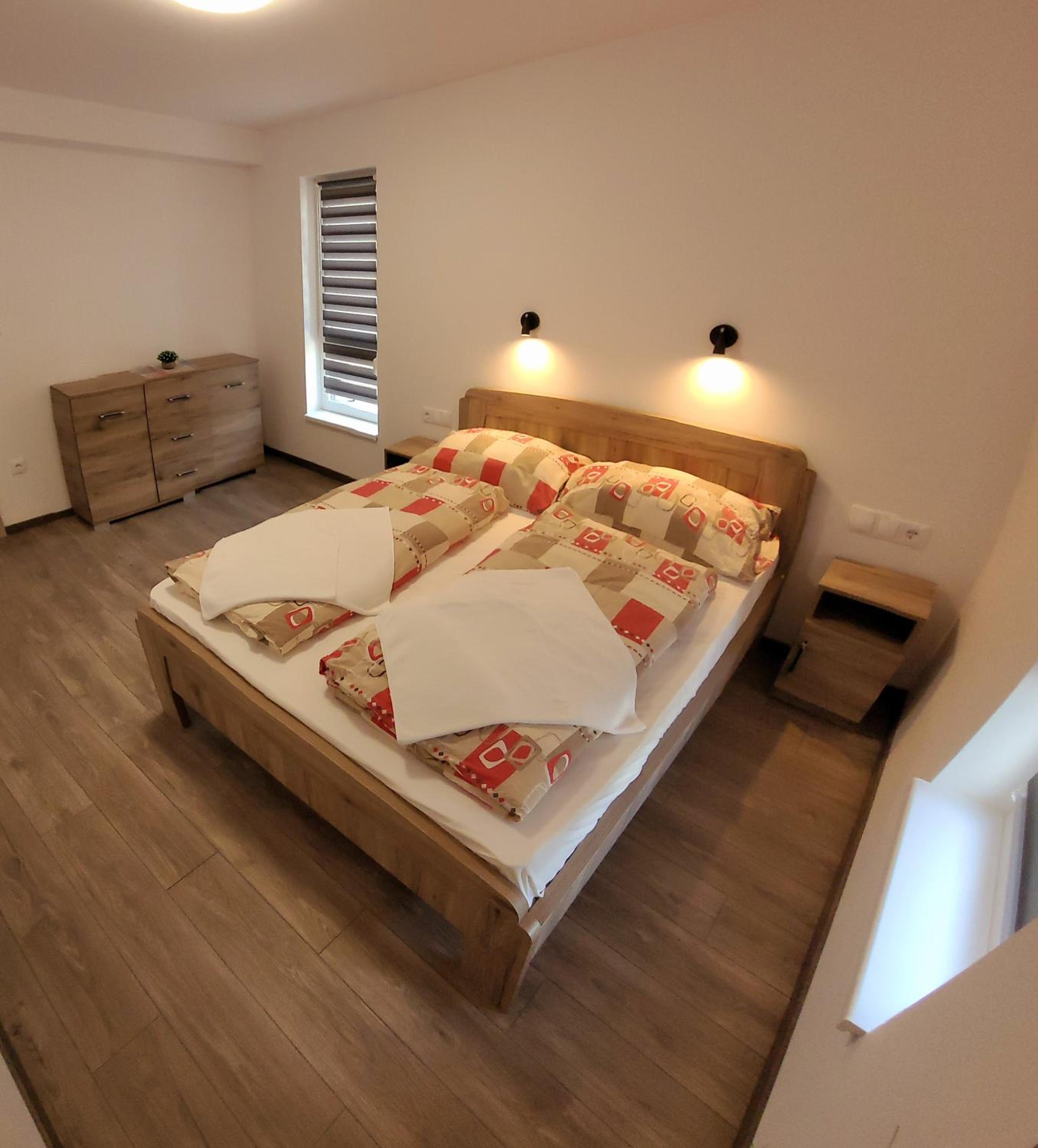 Zea Apartmanház