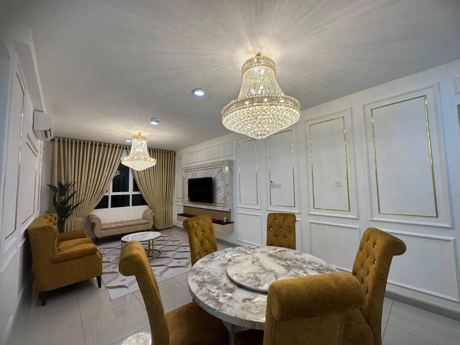 4 Bedroom SeaView Ladang Tanjung Apartment - Ayla Homestay photo 3