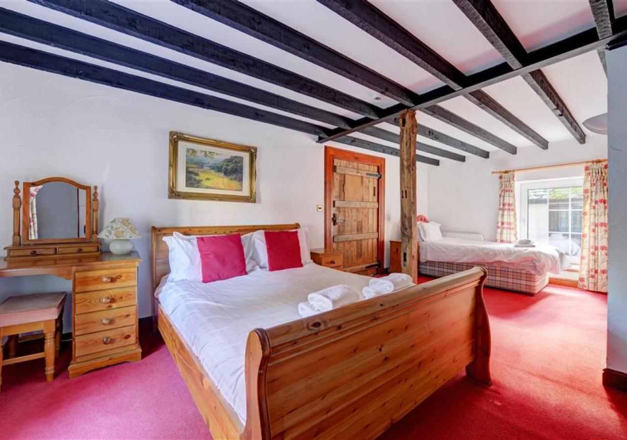5 Bed in Grasmere oc-gl008