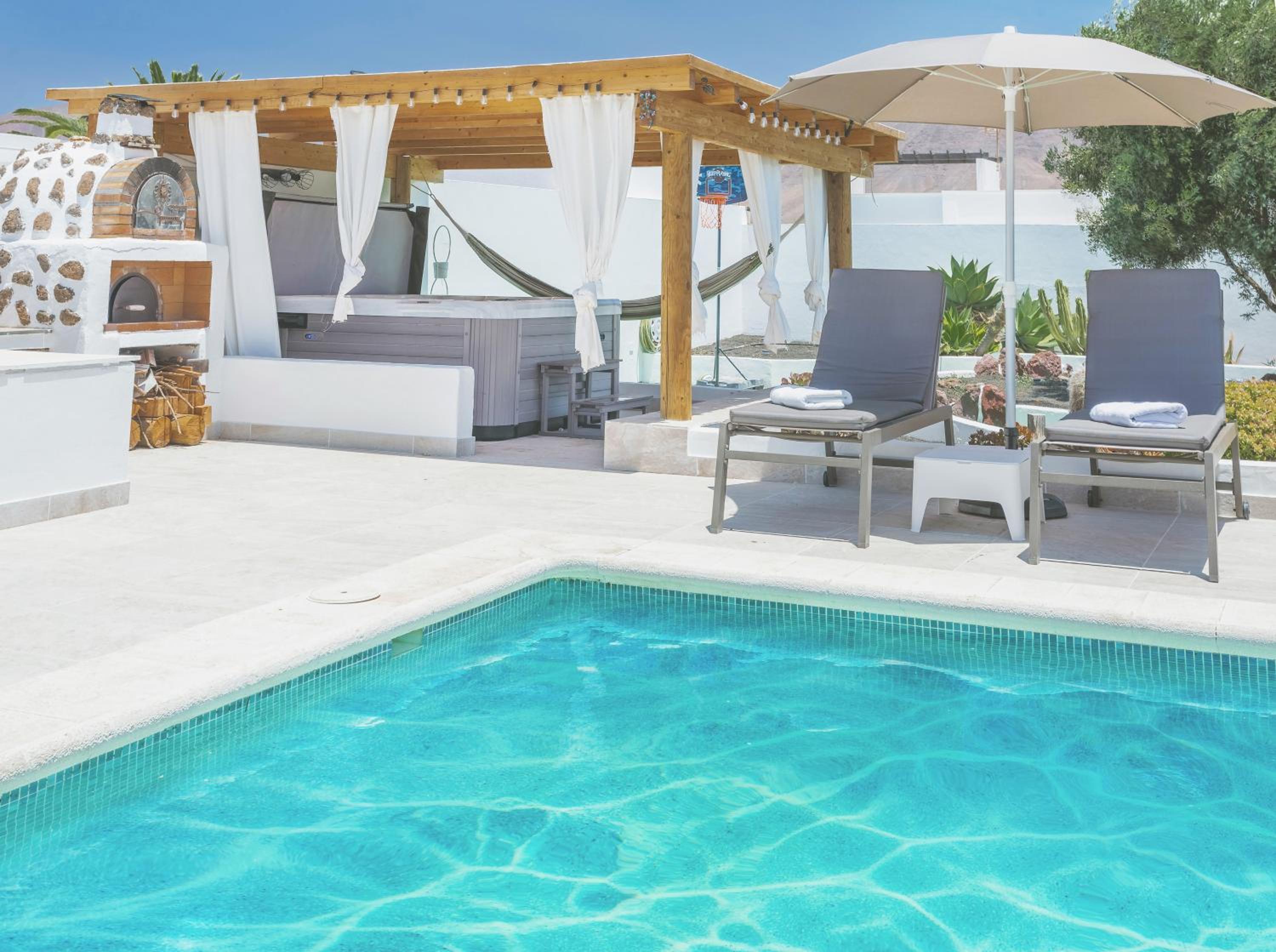Villa Olive Tree