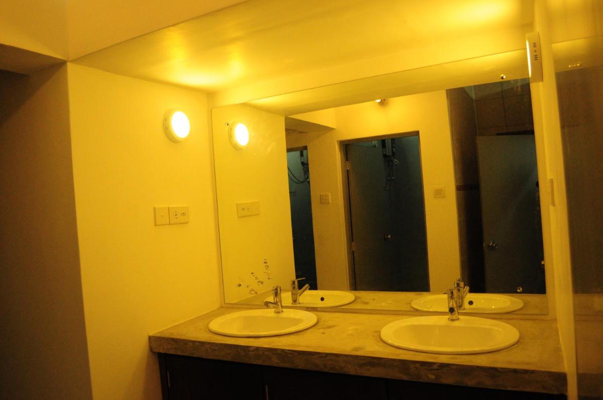 Hostel Republic at Galle Face