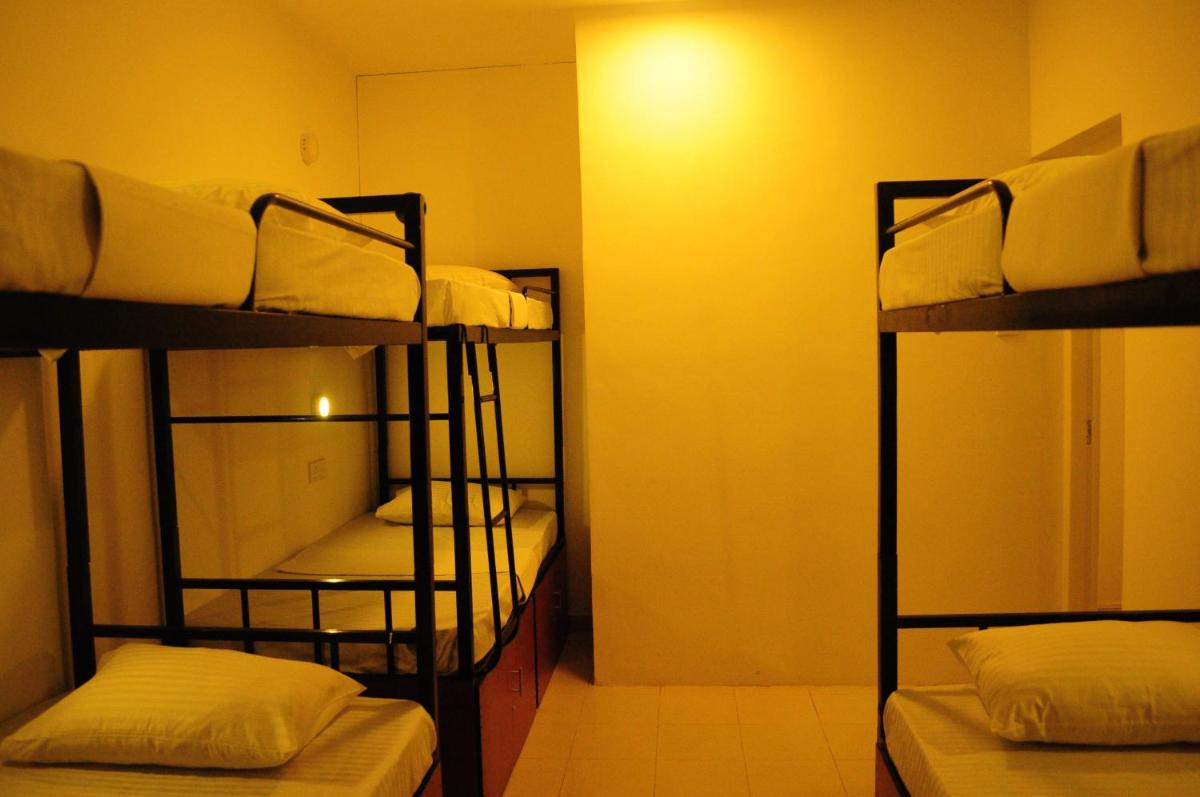 Hostel Republic at Galle Face