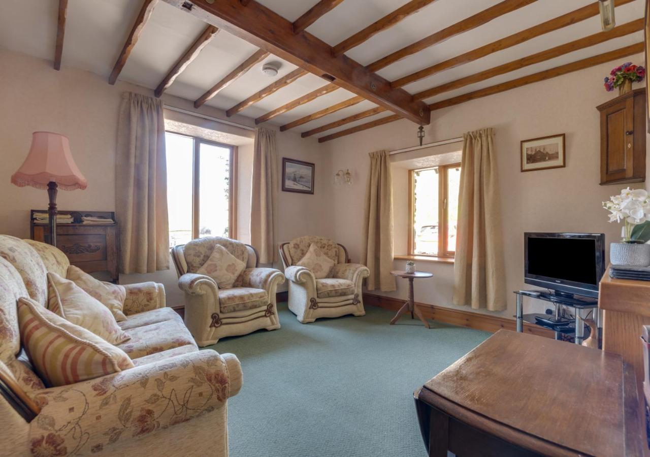 2 Bed in Grasmere oc-gl081 view 5