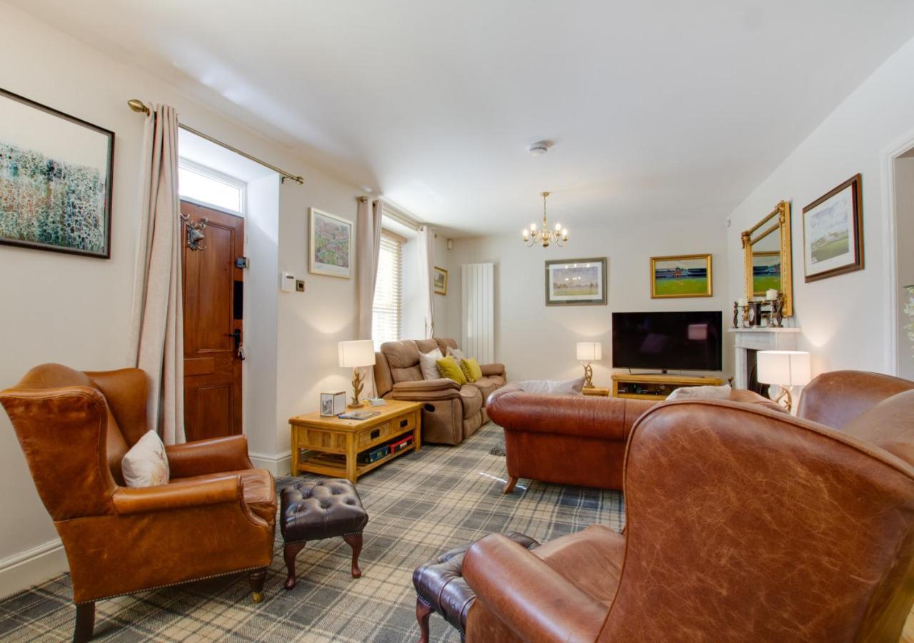 4 Bed in Windermere oc-gl130