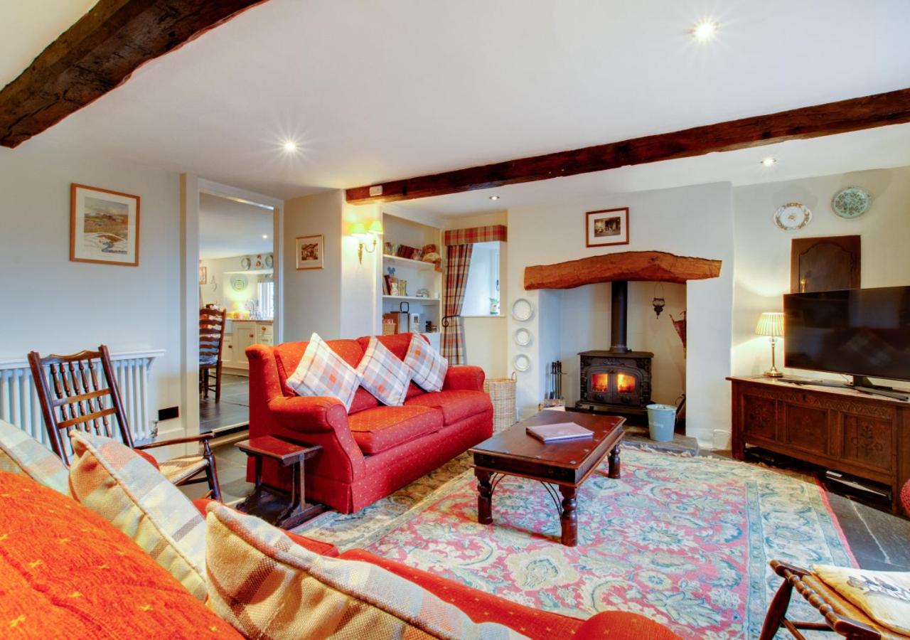 3 Bed in Clappersgate oc-gl132