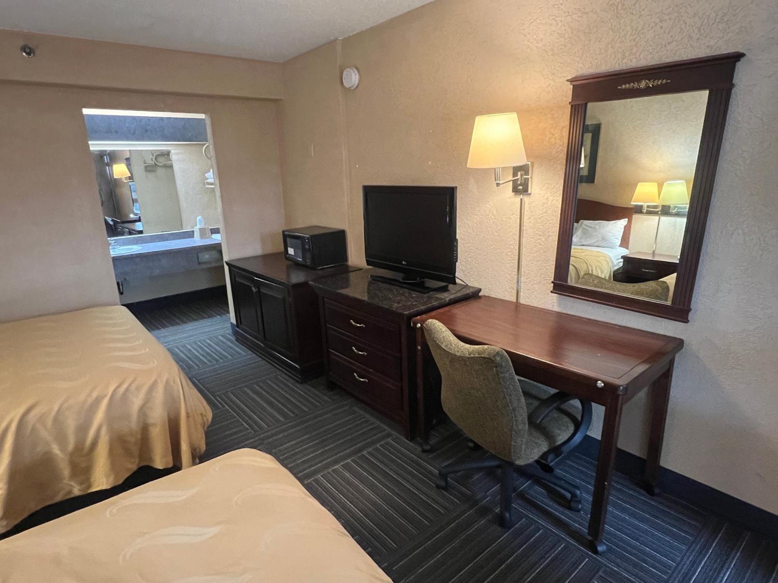 The Lodge Hotel and Banquets - Property Image 13