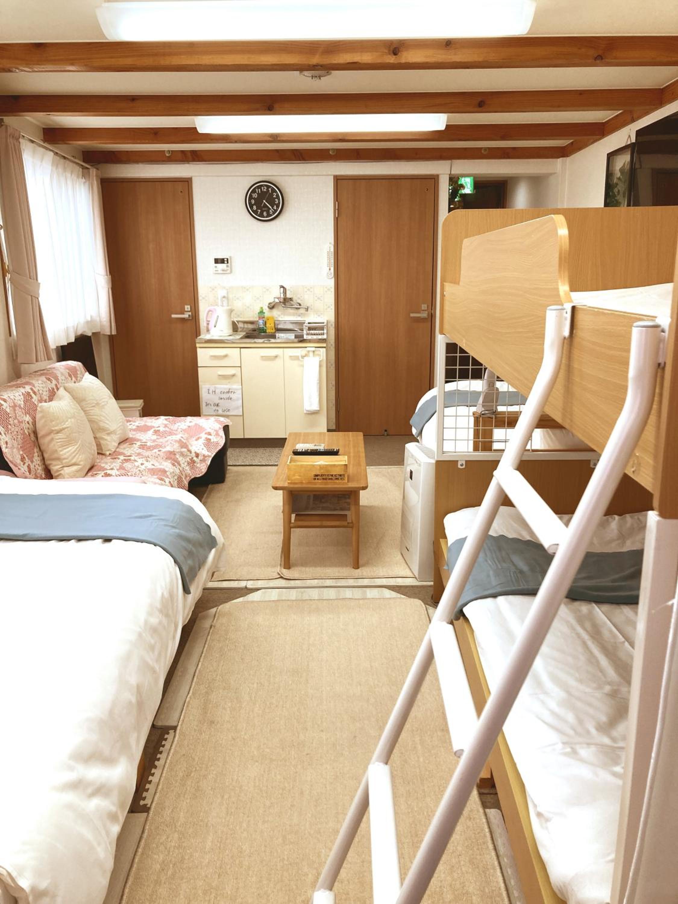 The Familiar Inn ー 2 min walk to subway, 5 min to Namba Station