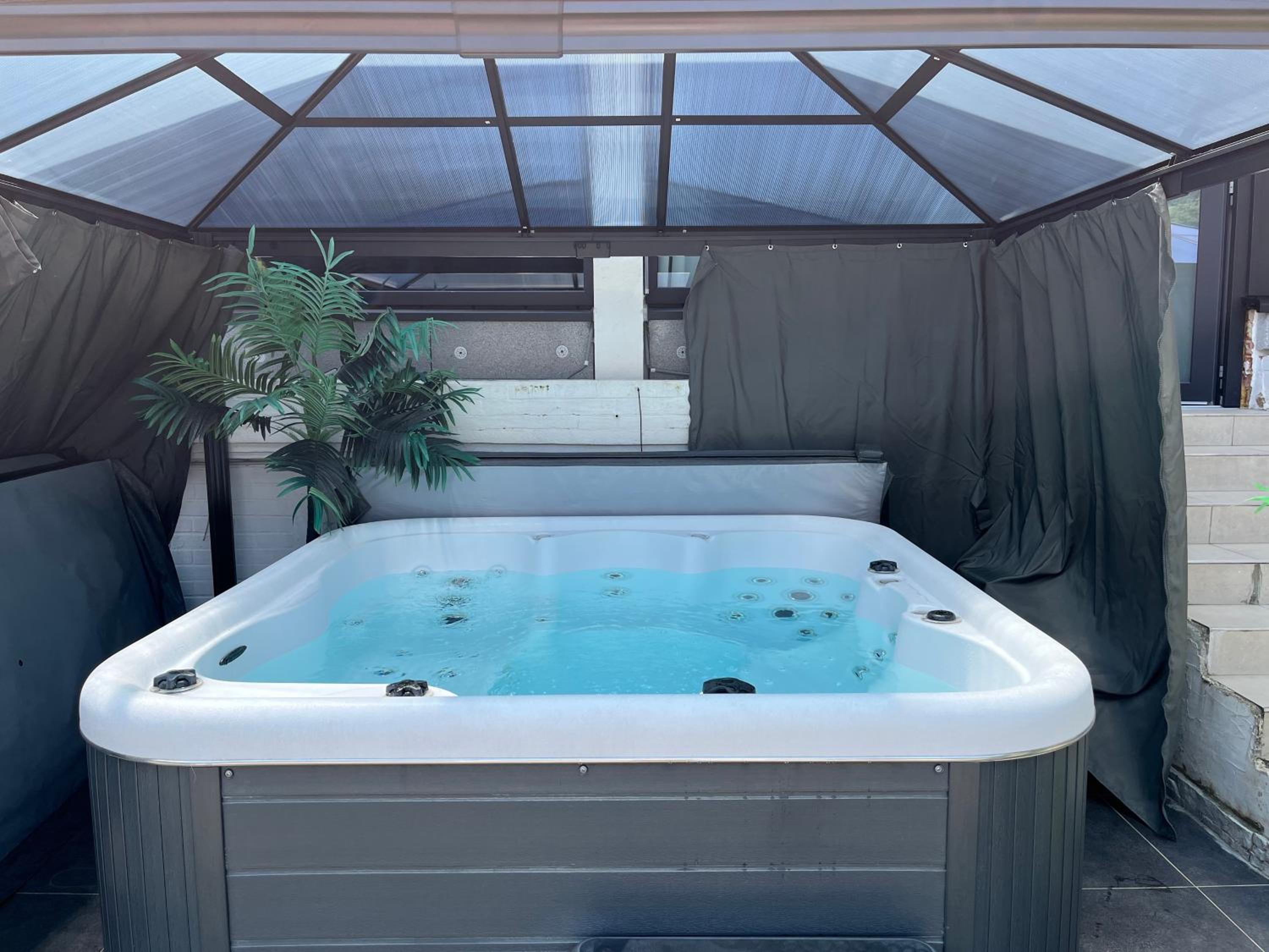 Hotel Entre Roche & Meuse