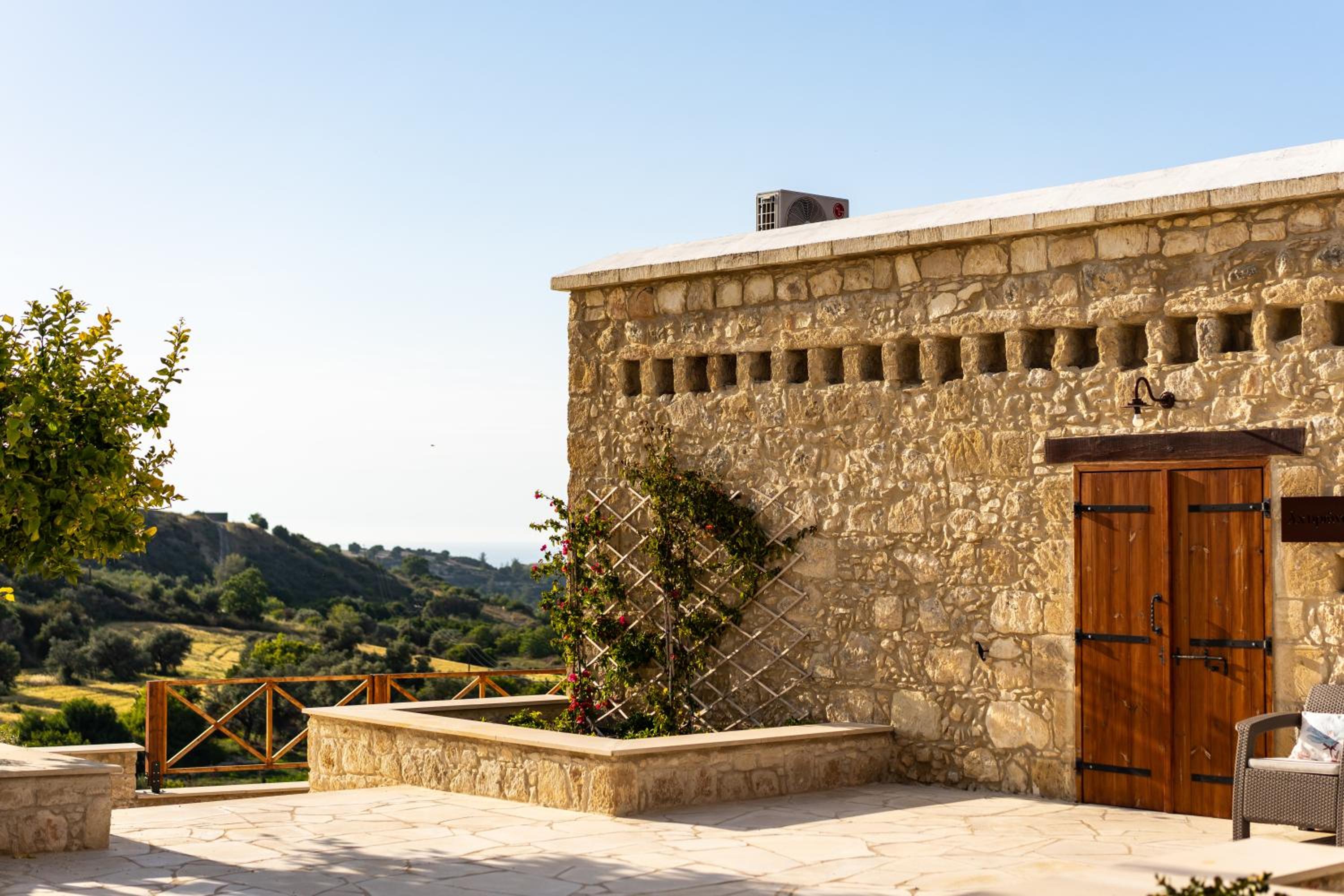 Harma Traditional Boutique Suites