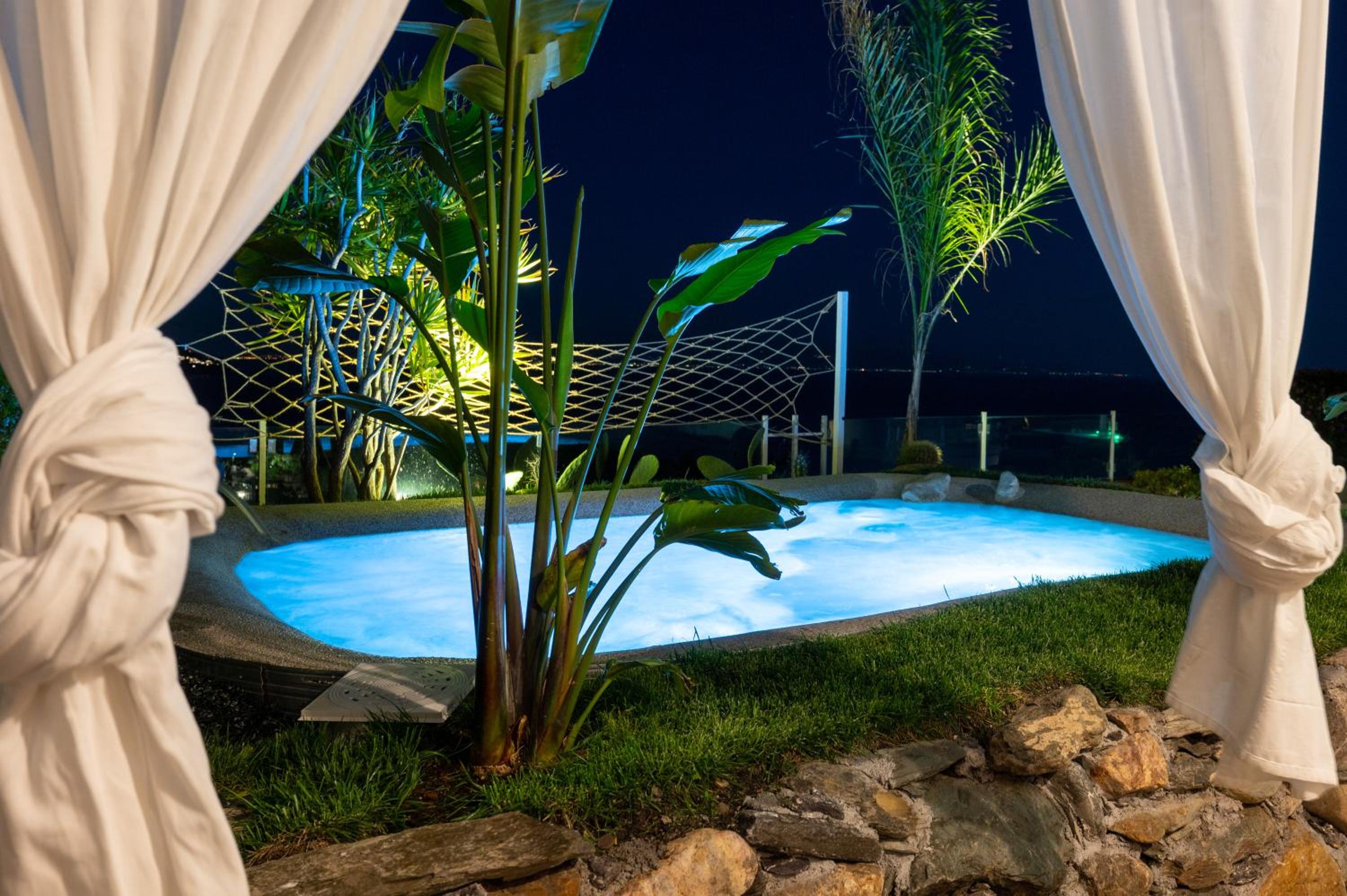 Luxury Taorum villa with spectacular sea views in Taormina