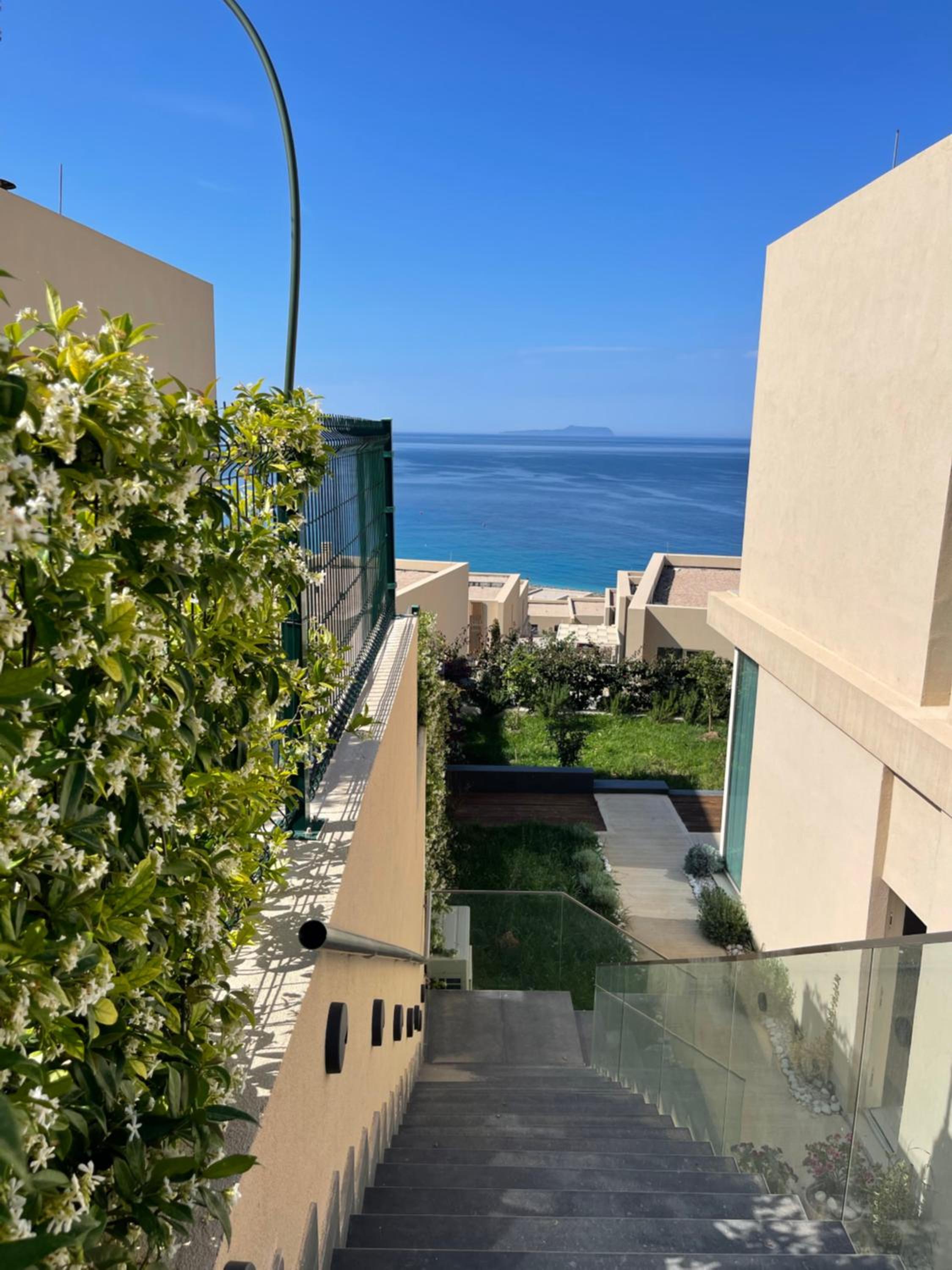 Green Coast 136