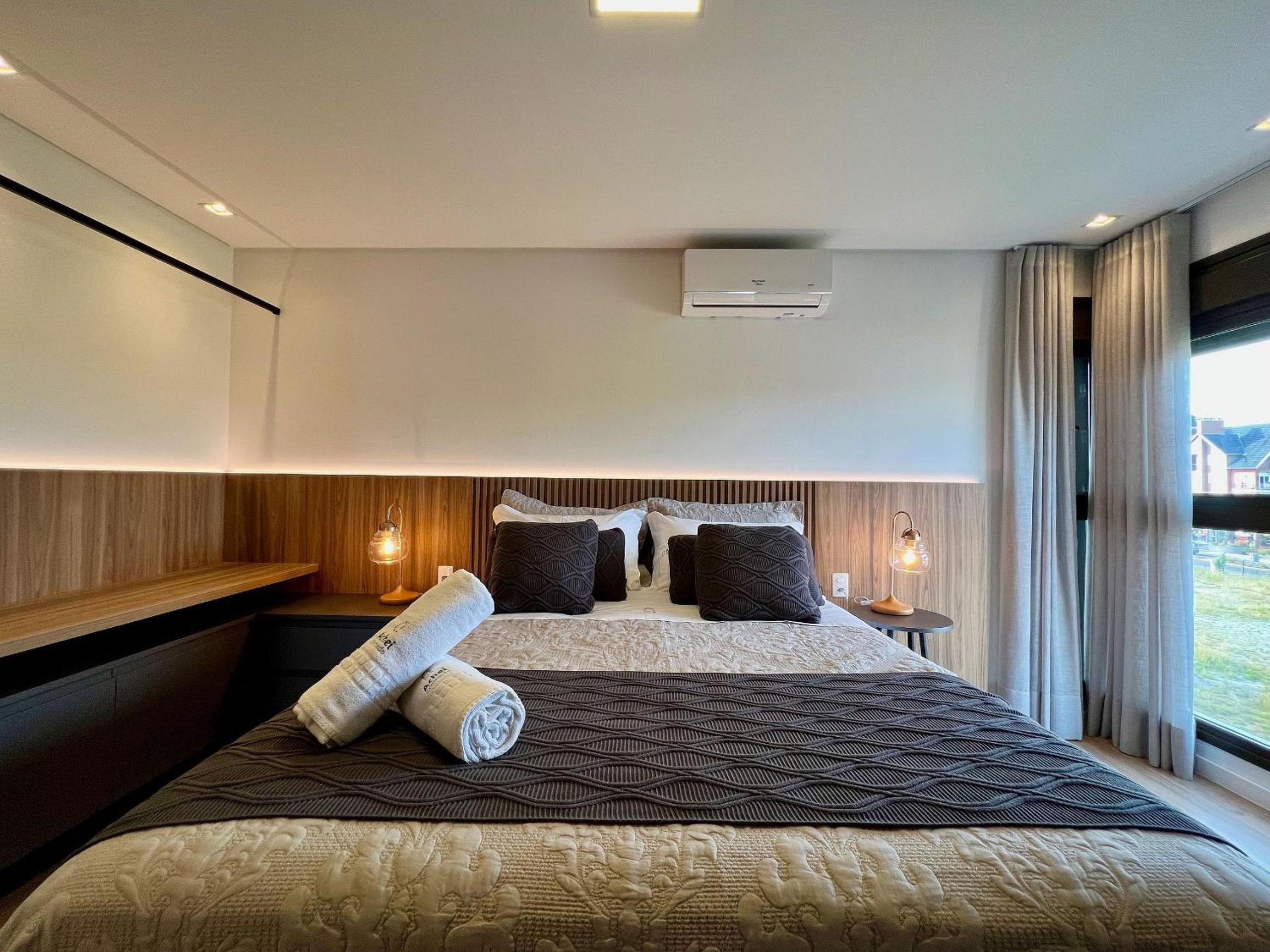 Apartamento Volo Class 2 Suítes Centro by Achei