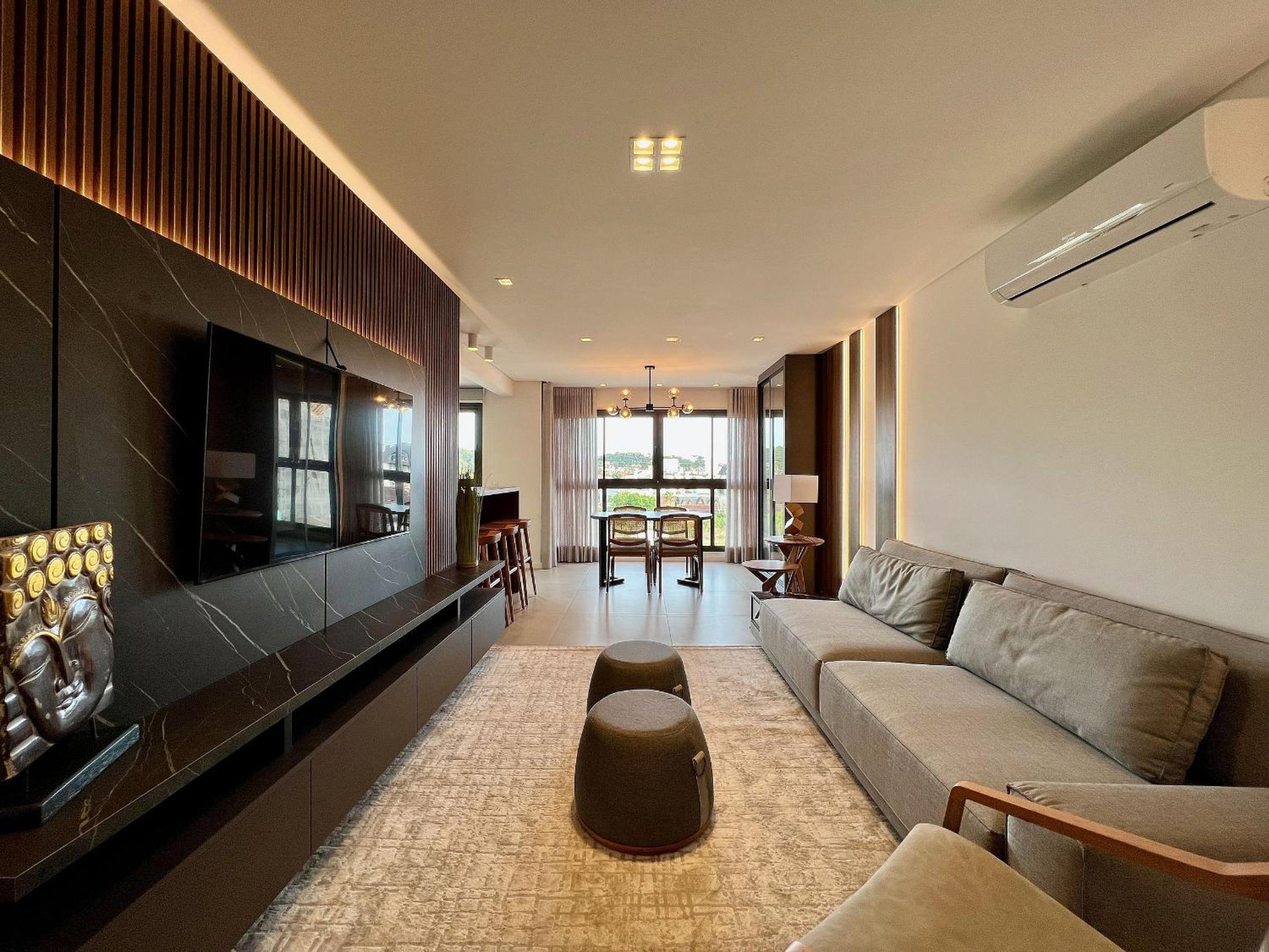 Apartamento Volo Class 2 Suítes Centro by Achei