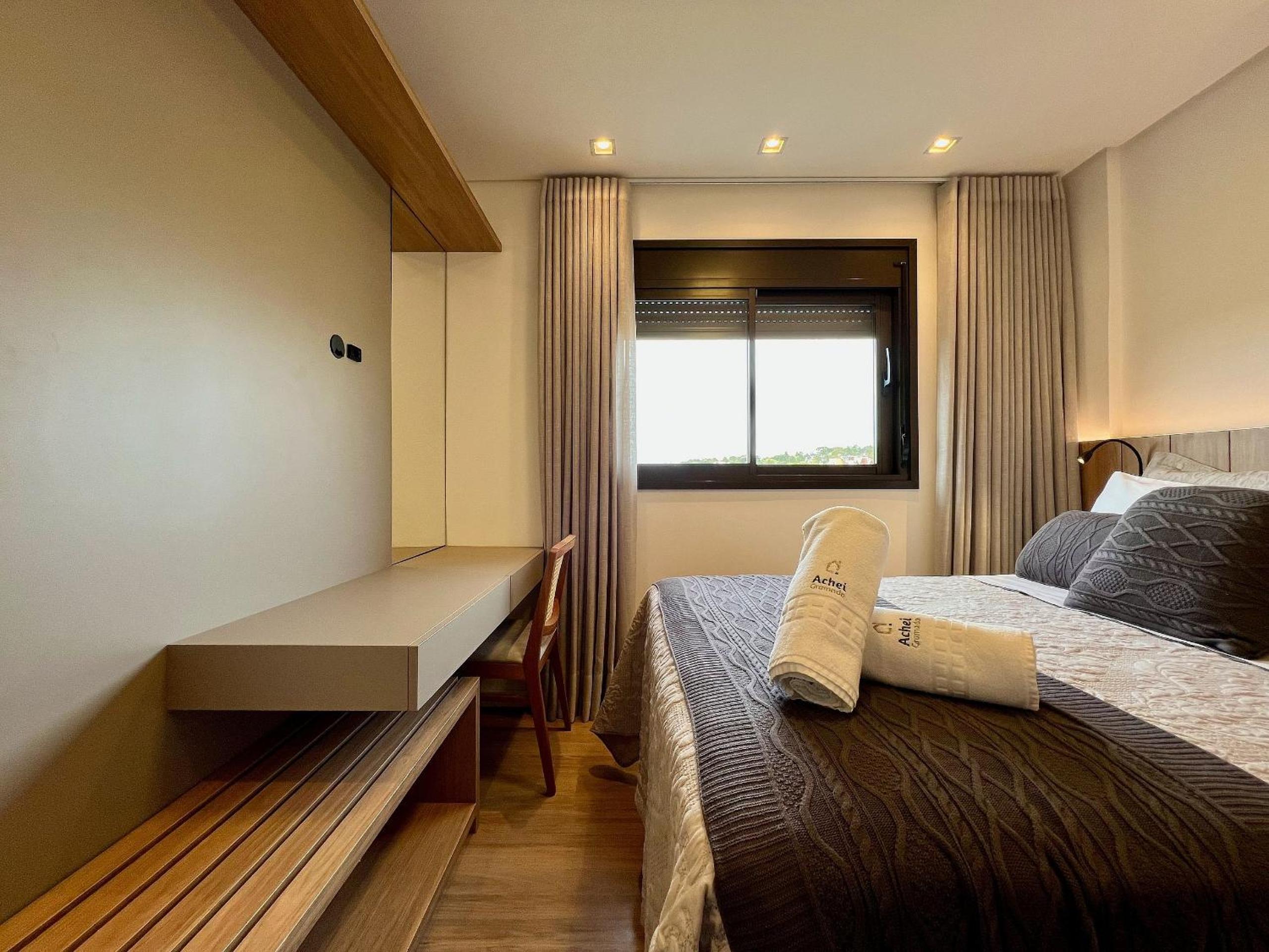 Apartamento Volo Class 2 Suítes Centro by Achei
