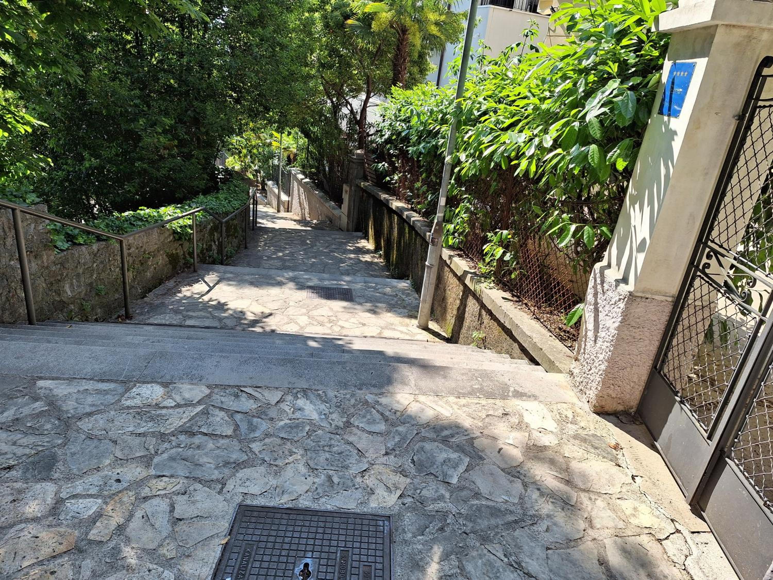 Apartment Drazica