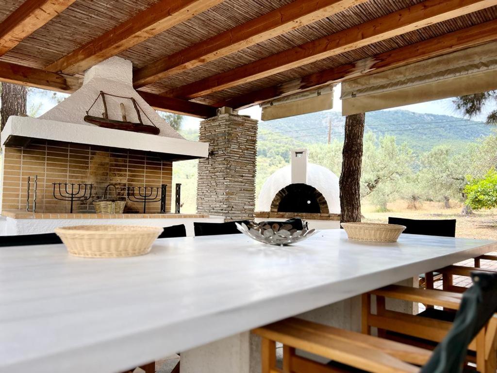 Hermione Hills Luxury Cottage by Goutos Luxury Living