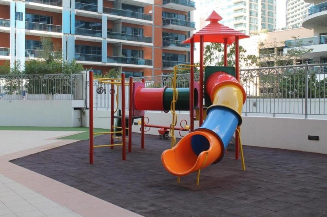 Diamond Marina inn, Heart of Marina