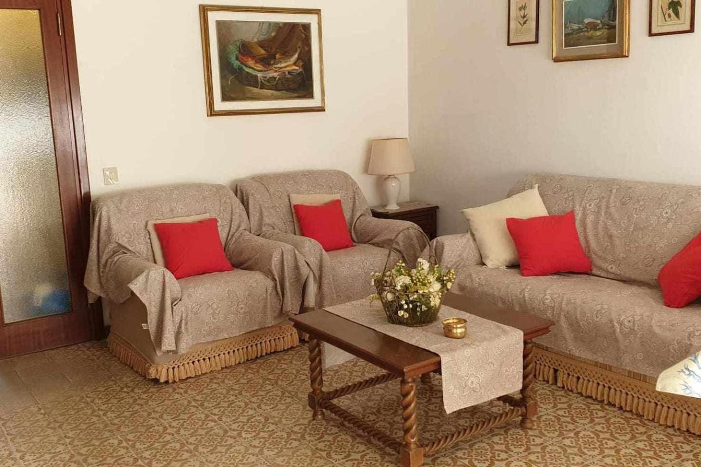 Tirrenia Appartamento Pineta