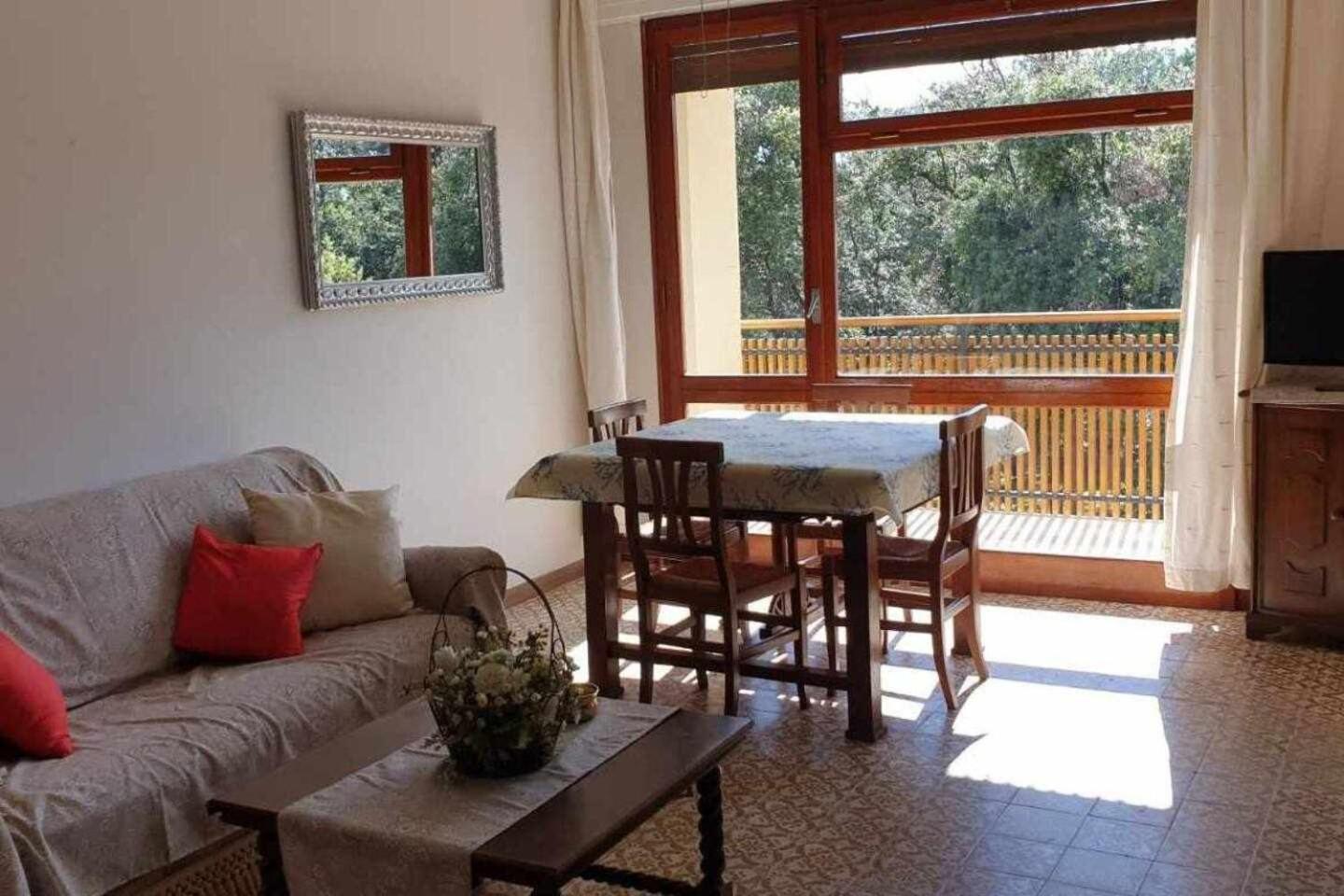 Tirrenia Appartamento Pineta