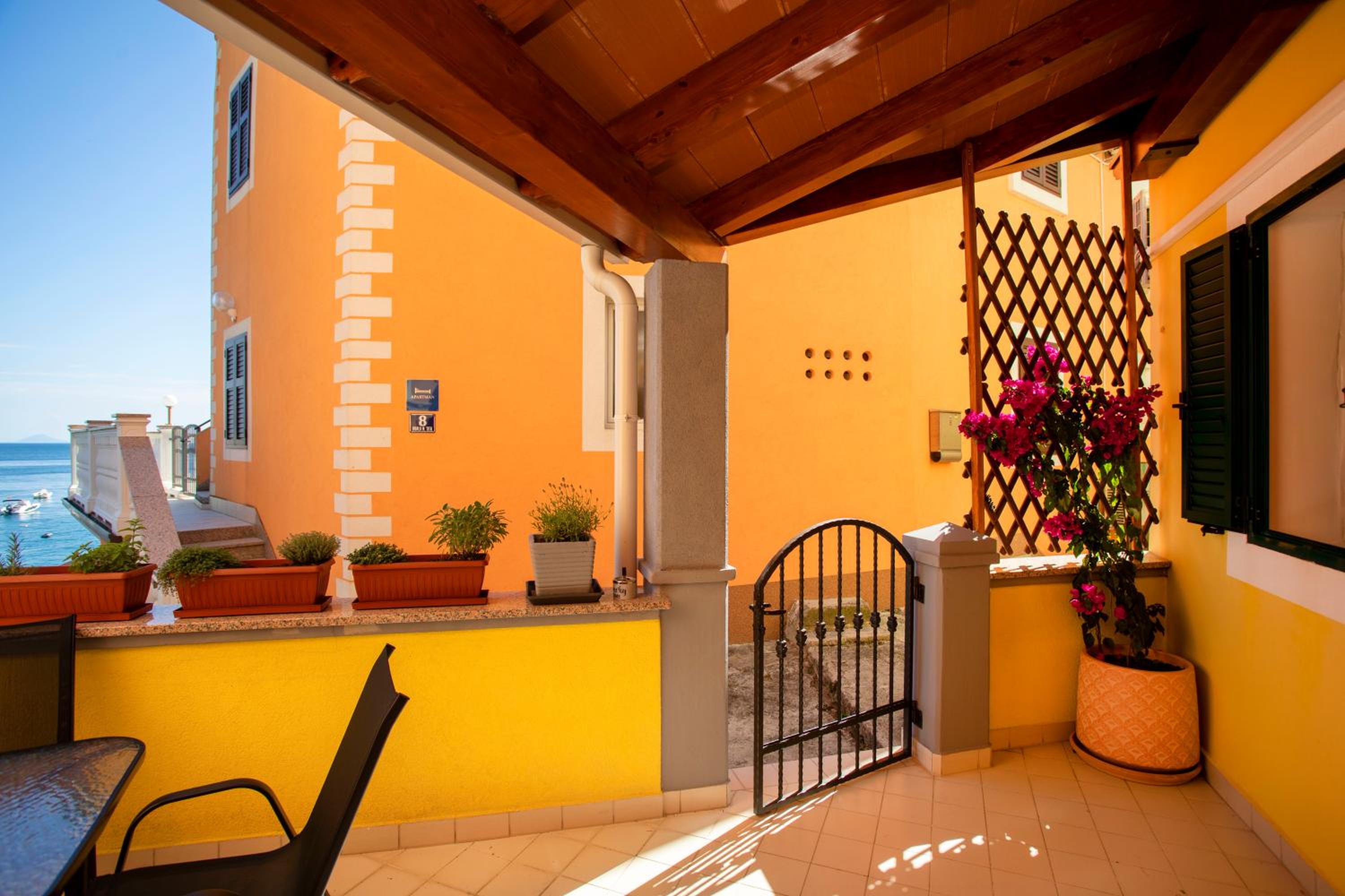 Casa Santo e Albina Rabac view 5